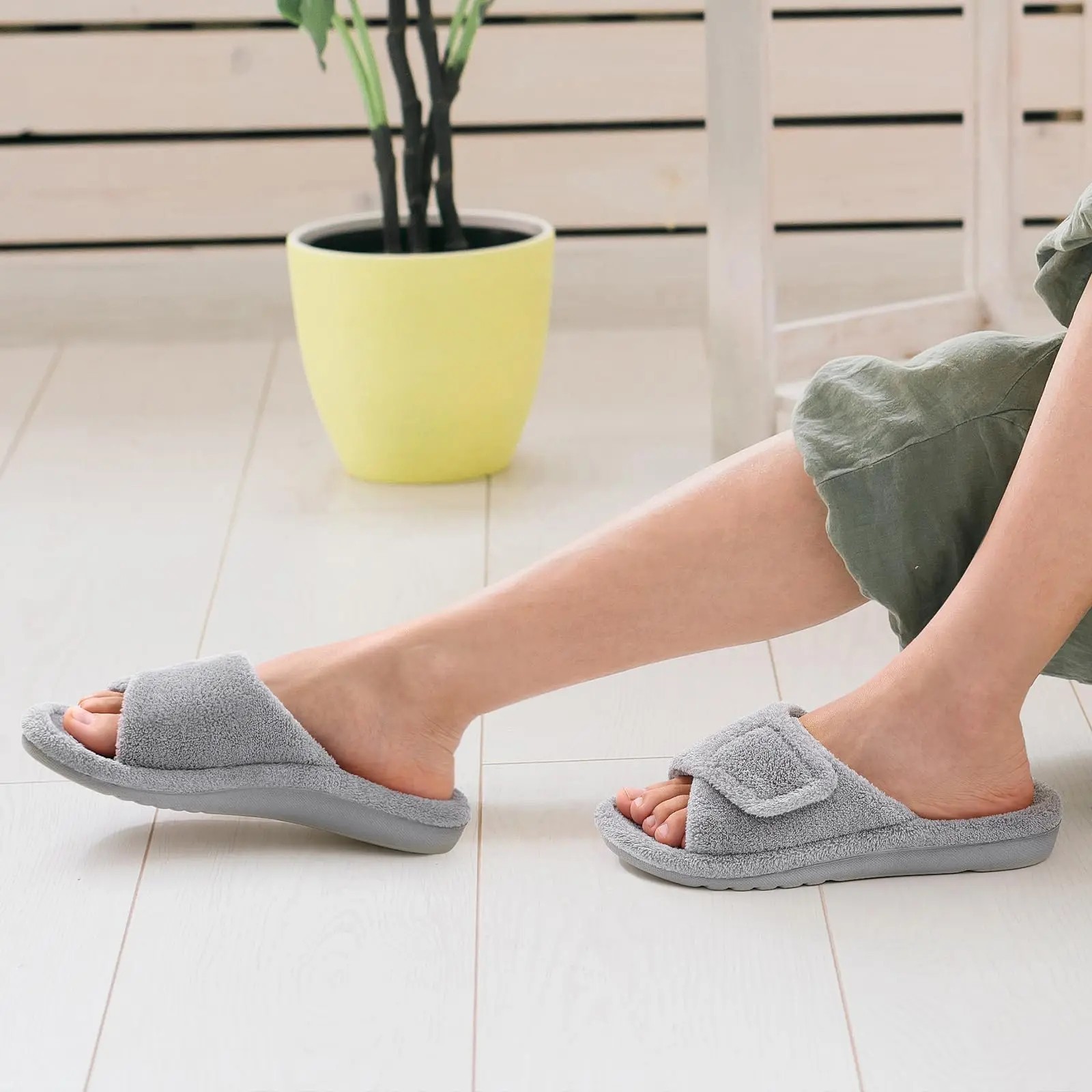Women’s Adjustable Orthopedic Slippers Fluffy Open Toe Arch Support Sandals