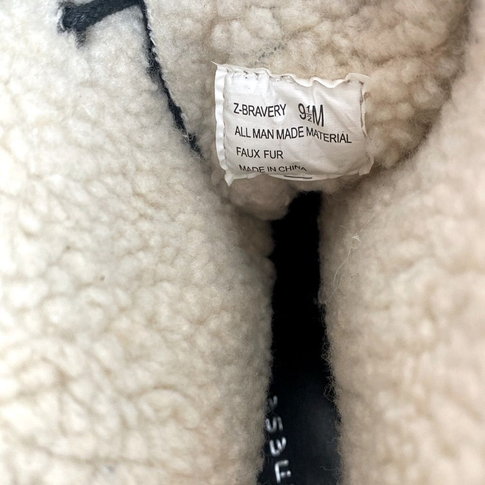 Chinese Laundry Bravery Black Sherpa Lined Booties Sz 9.5