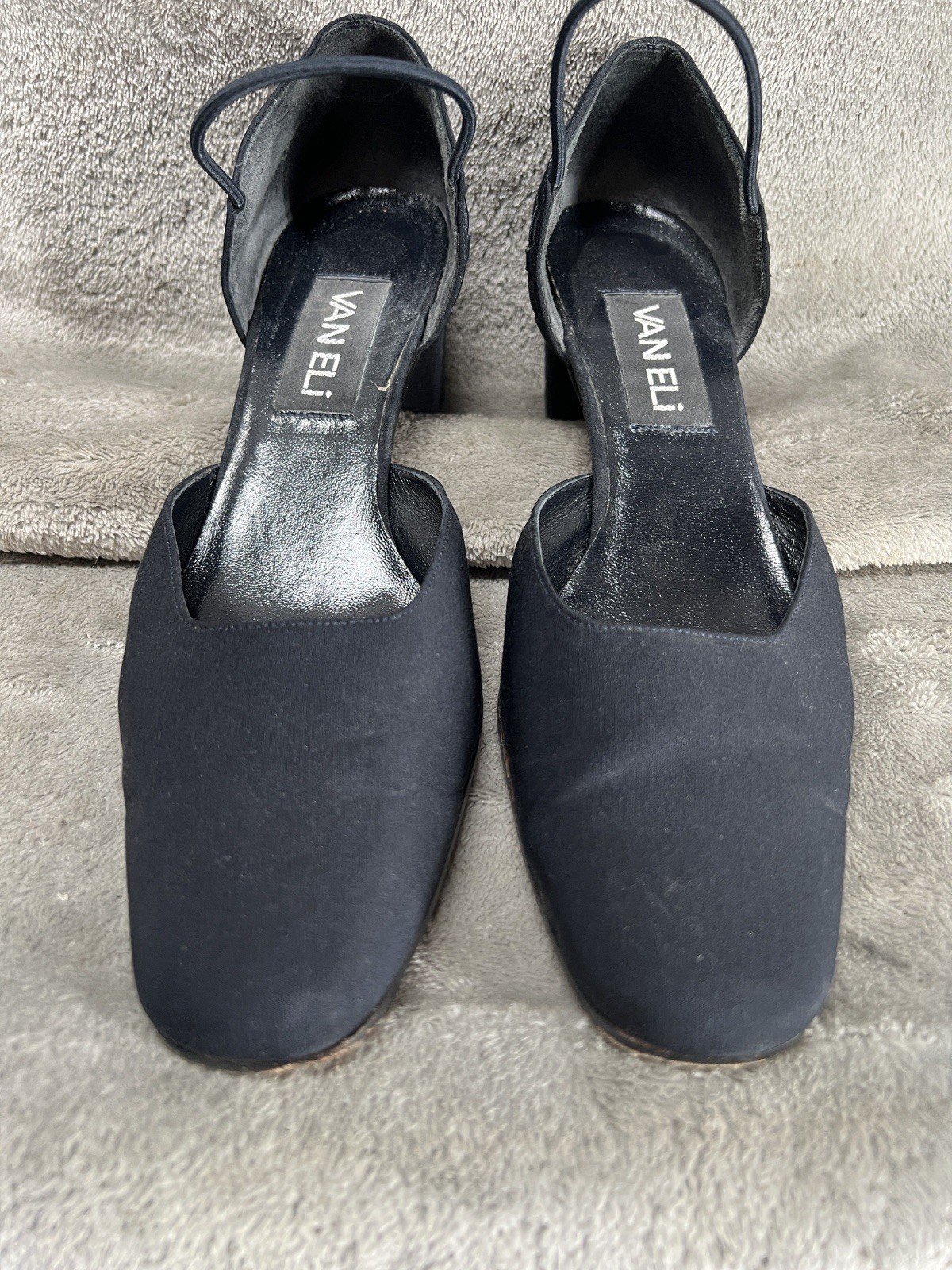 Vtg 1990s Vaneli Women’s 8 N Navy Square Toe Block Kitten Heel Dress Shoes Pumps