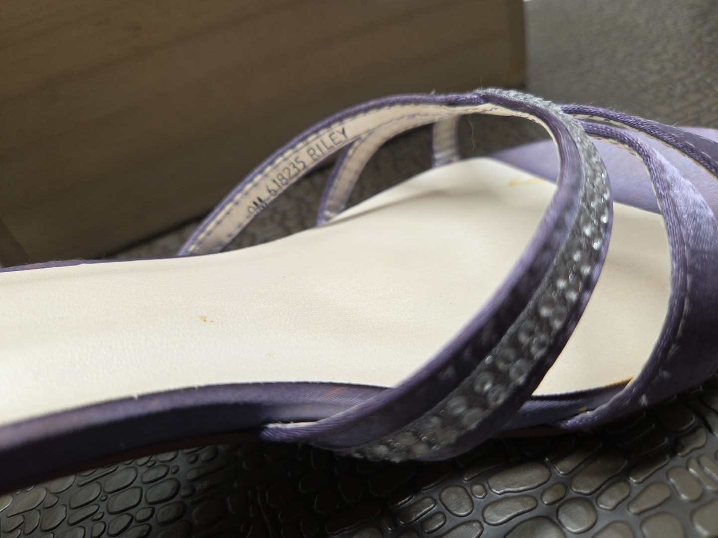 David’s Bridal Riley Heels with Rhinestones Purple Size 9 M