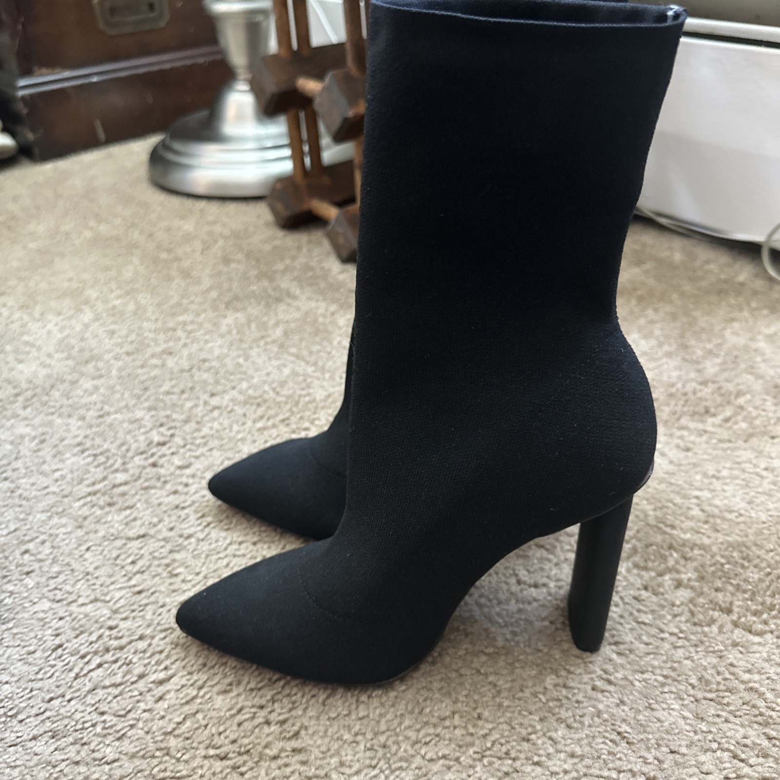 ALDO Black Knit Fabric Pointed Toe Pull On Block High Heel Ankle Booties Sz 6.5
