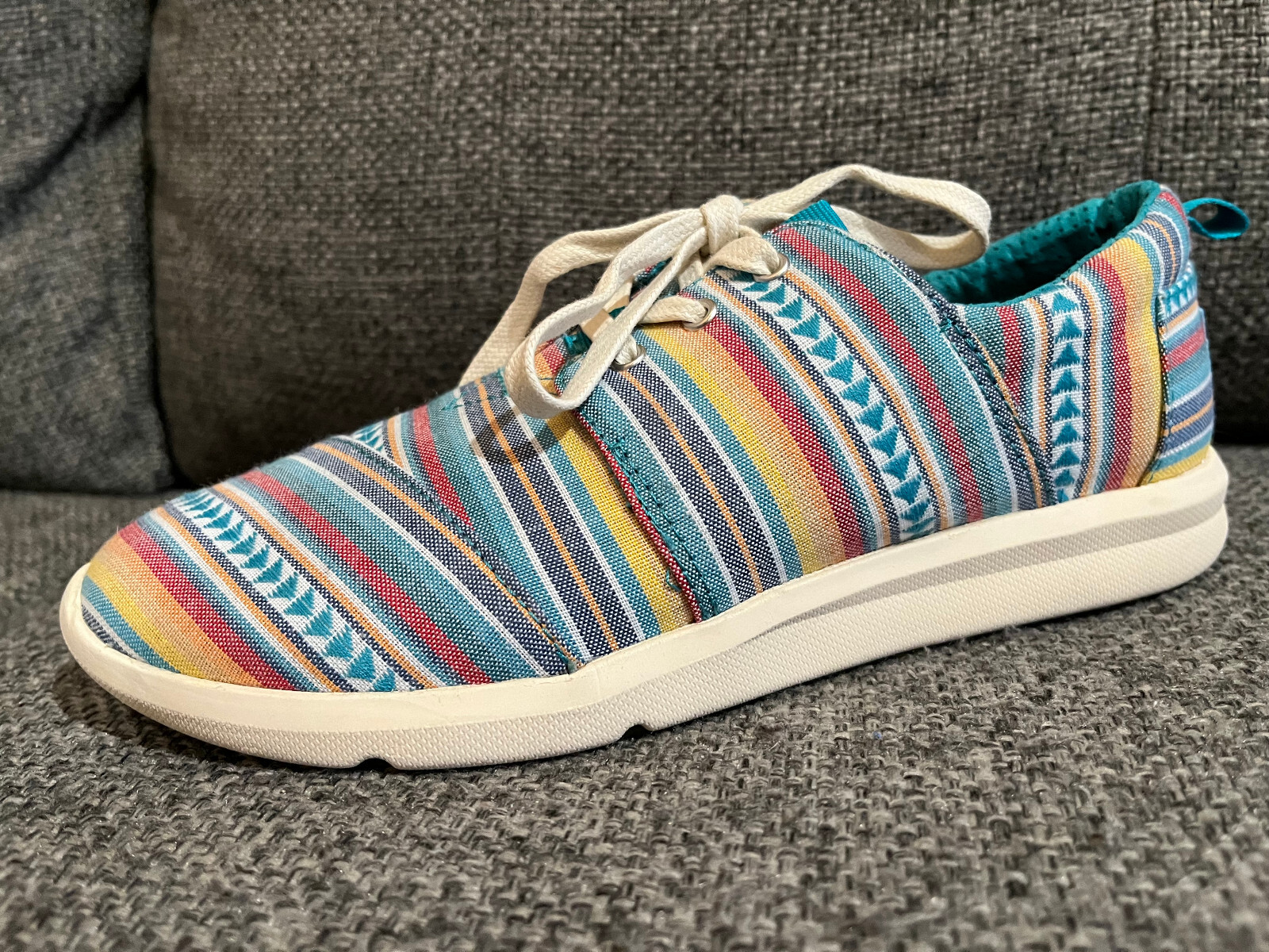 Toms Del Rey 1000999 Multicolor Striped Lace Up Sneakers Shoes – Women’s Sz 7M