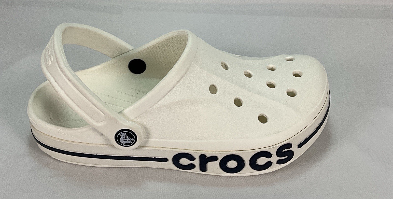 Crocs White Navy Logo 205089 Size Mens 6 Womens 8 Unisex EUC