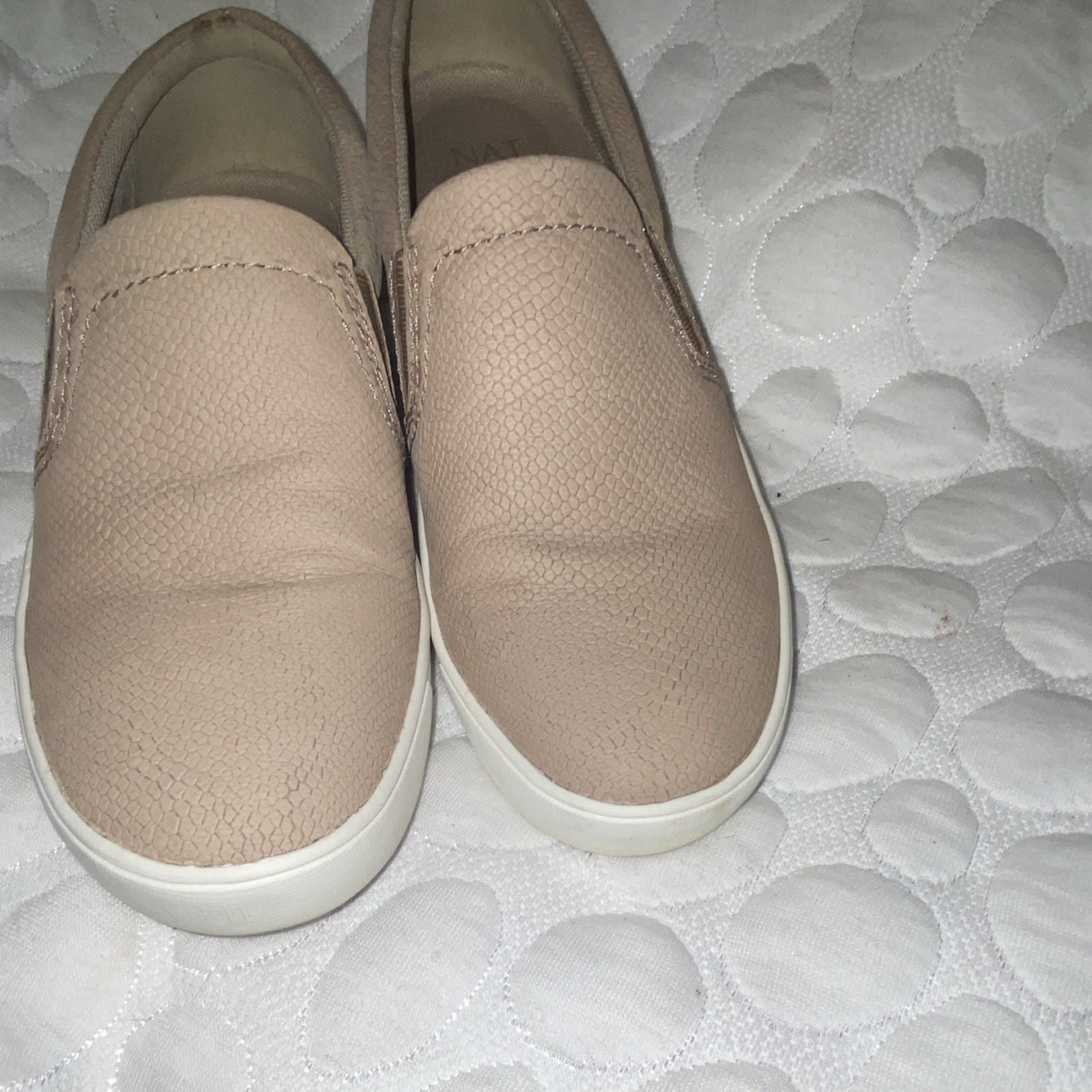 Balance Man Made Women’s Beige Leather Low Top Slip-On Athletic Sneakers