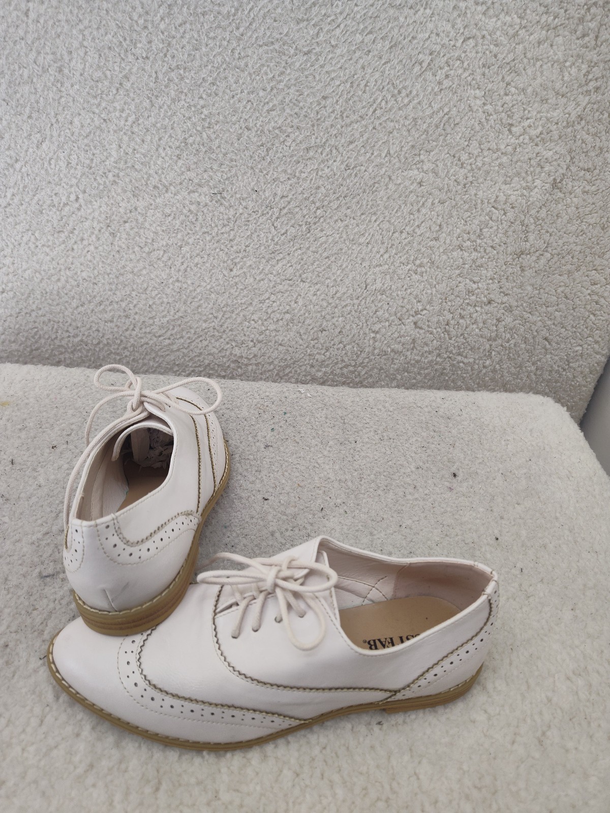JustFab Women Luxton Oxford 7 Cream Lace Up Almond Toe Casual Comfort Shoes
