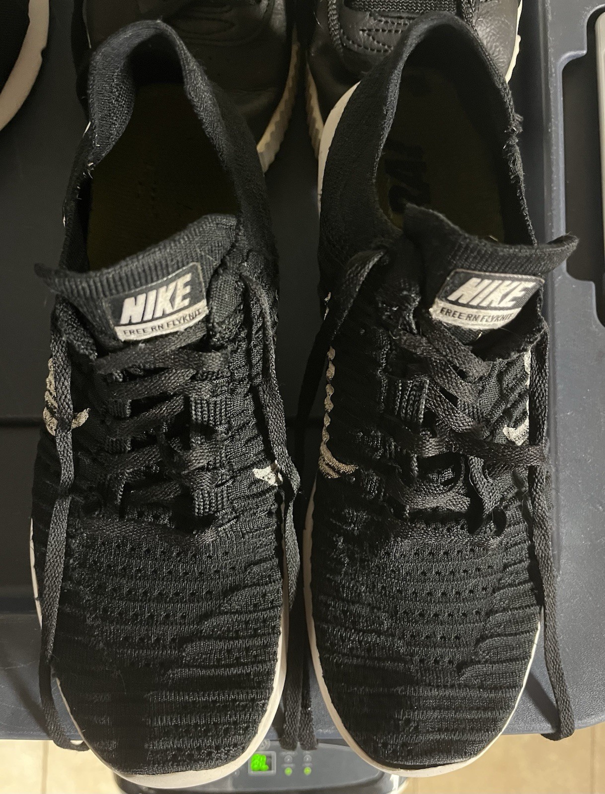 Nike Free RN Flyknit Women’s Low Top Flyknit Sneakers Black/White 831070-001