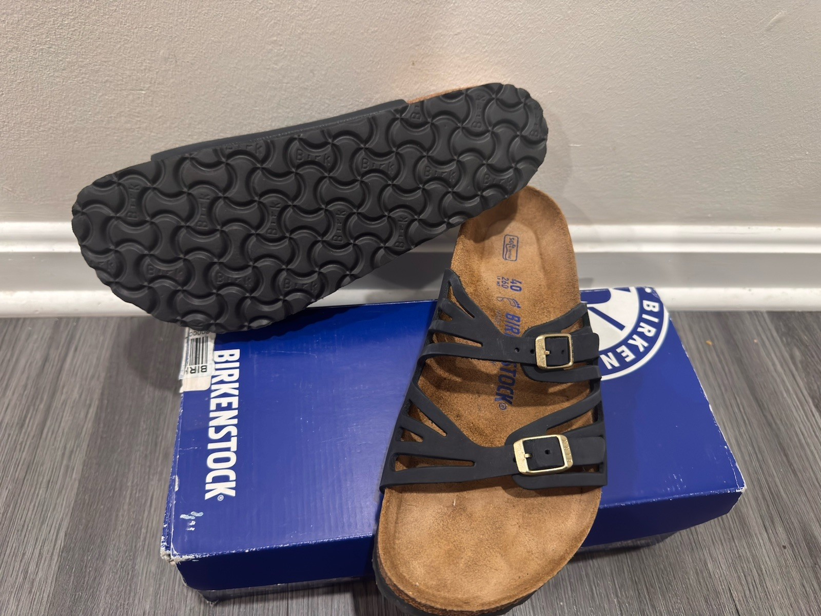 New w/o Box Birkenstock Granada Midnight Soft Footbed Regular Size 40 / 9
