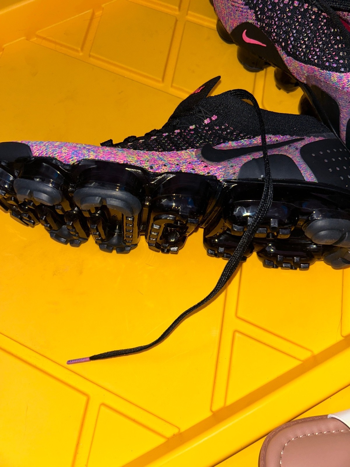 Nike Air VaporMax Flyknit Running Shoes Size 8.5 Black and F