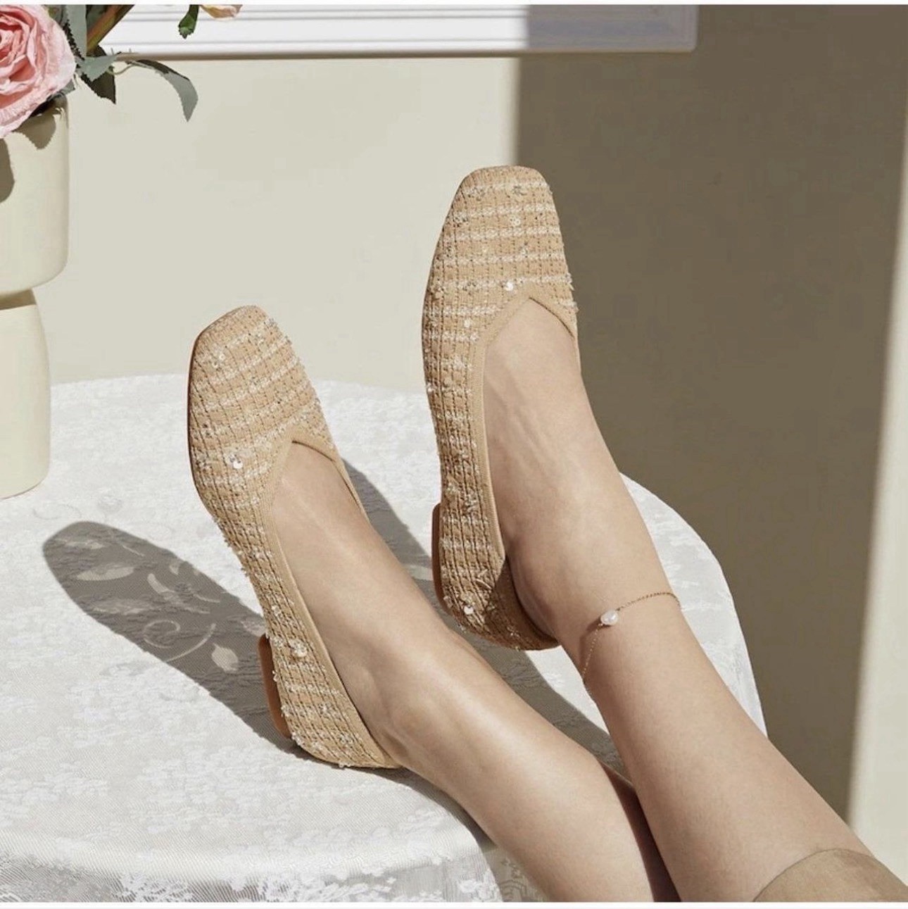 VIVAIA Margot 2.0 Square Toe V-Cut Knit Flats Beige Floral EU 39 US 8 NIB