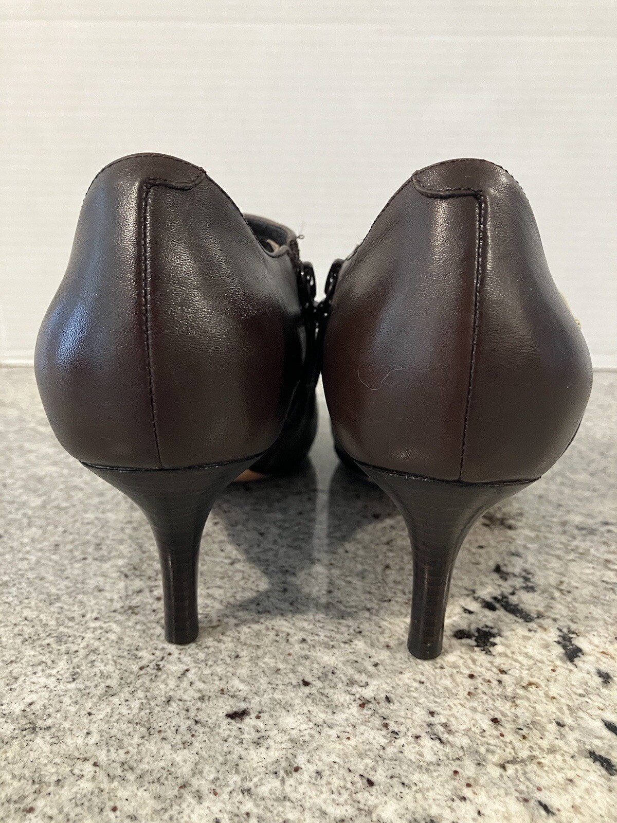 Cole Haan Women’s AIR Shootie/Bootie Pump Size 8B Brown Leather 2.5″ High Heel