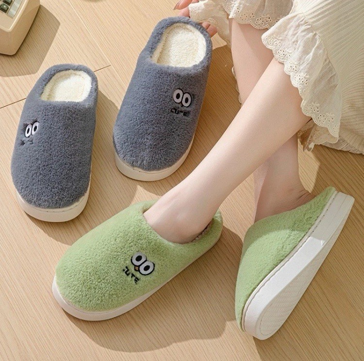 Cute Cartoon Big-eyes Slippers For Couples Winter Warm Non-slip Floor Bedroom
