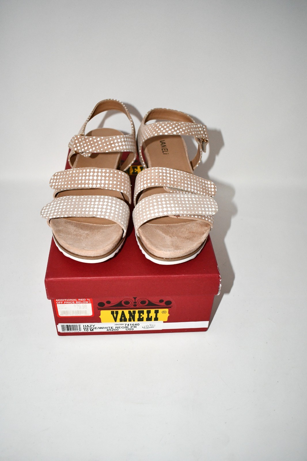 Vaneli Hazy Beige White Metallic Leather Sandals Women’s Size 10M Comfort Slingb