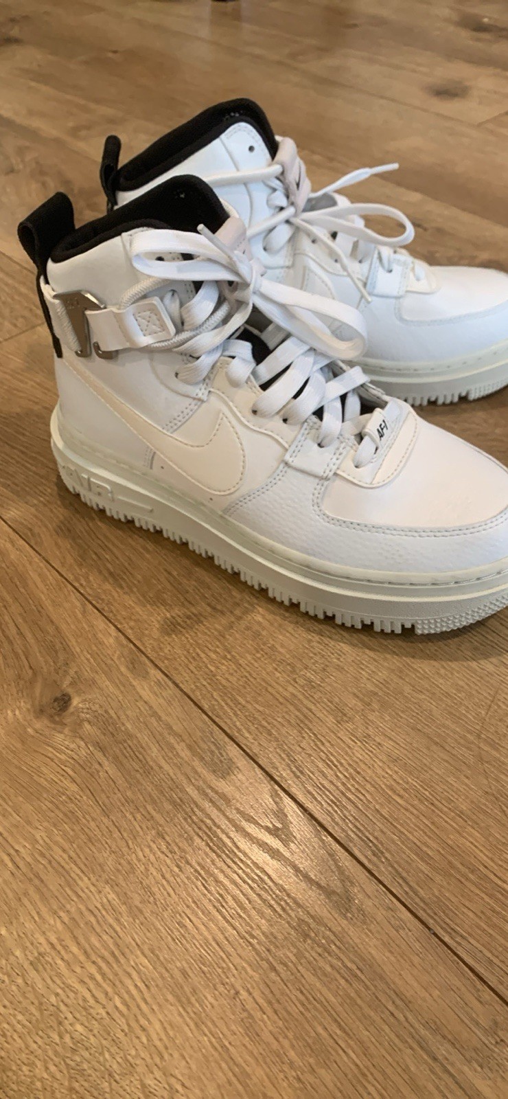 Nike Air Force 1 Utility 2.0 High Top Summit White/Black Leather DC3584-100