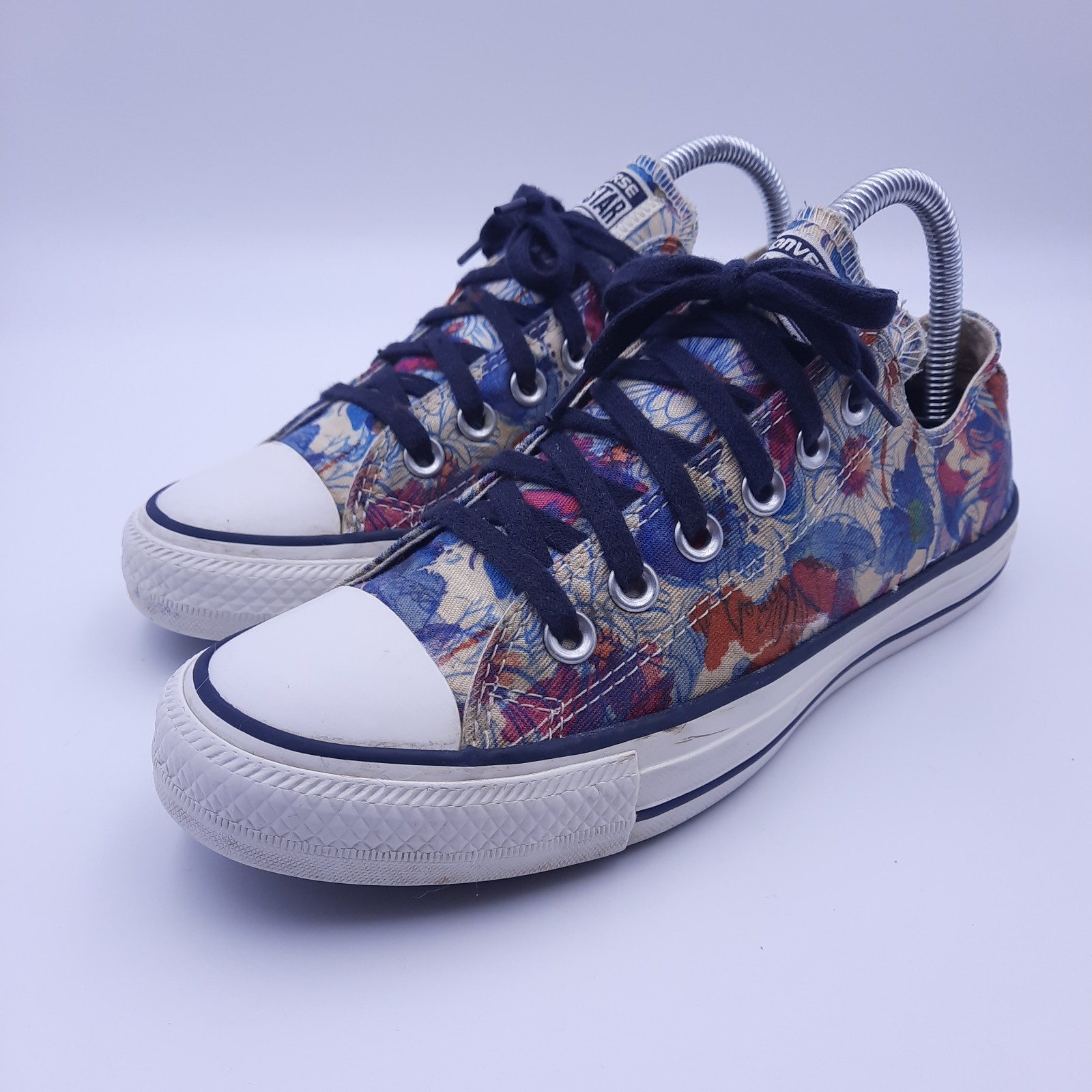 Converse All Stars Chuck Taylor Flower Pattern Womens Size 7