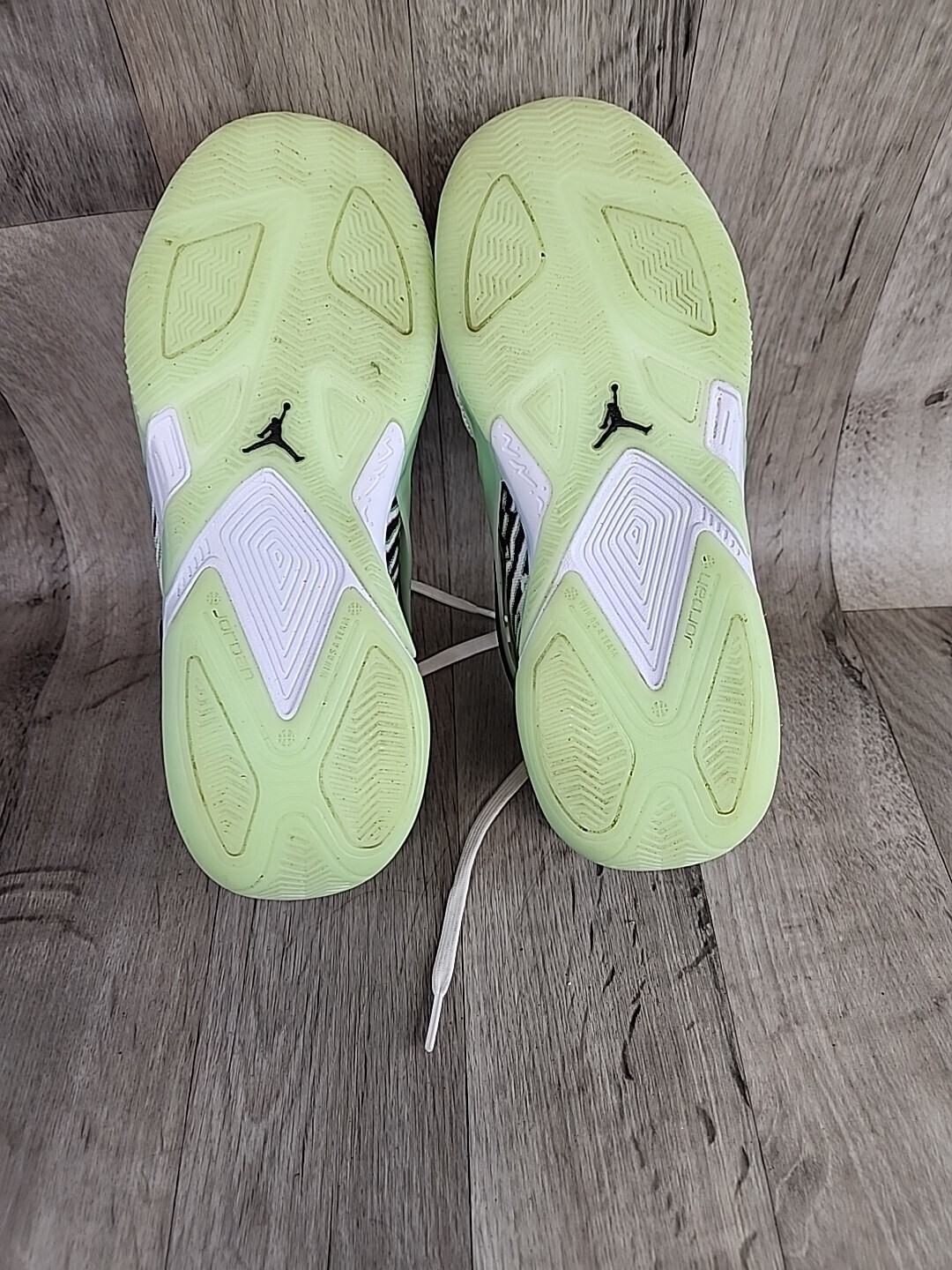 Nike Air Jordan Heir Sail-Black-Vapor Green Basketball Shoes Women’s 8.5