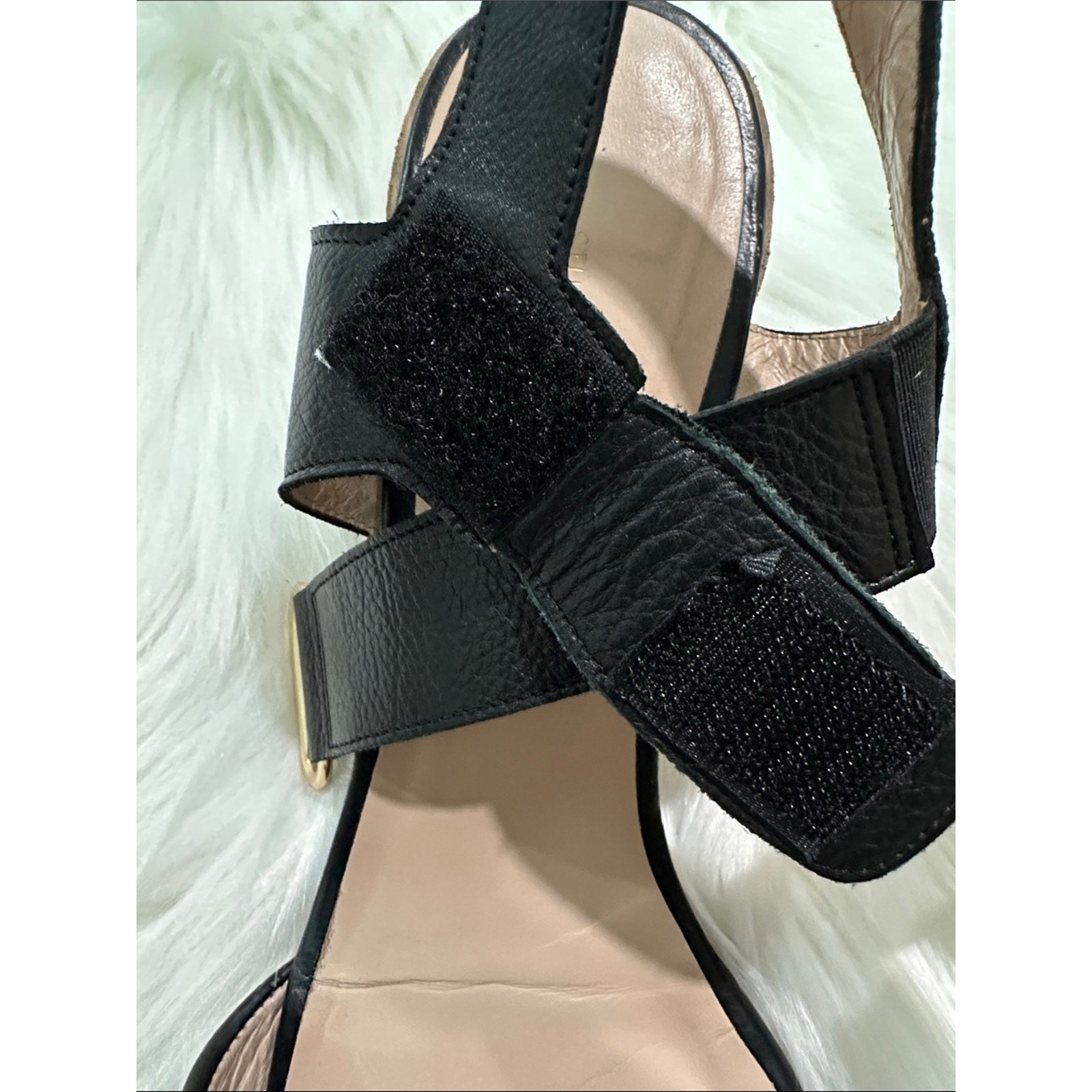 Stuart Weitzman Broadband Leather City Sandals