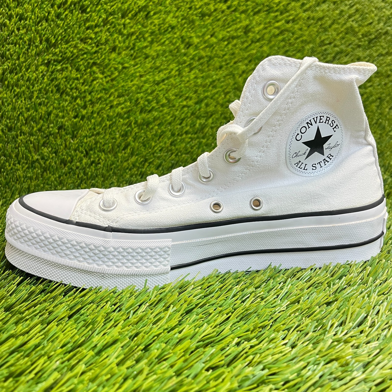 Converse Chuck Taylor All Star Lift High Womens Size 7 Athletic Shoes Sneakers