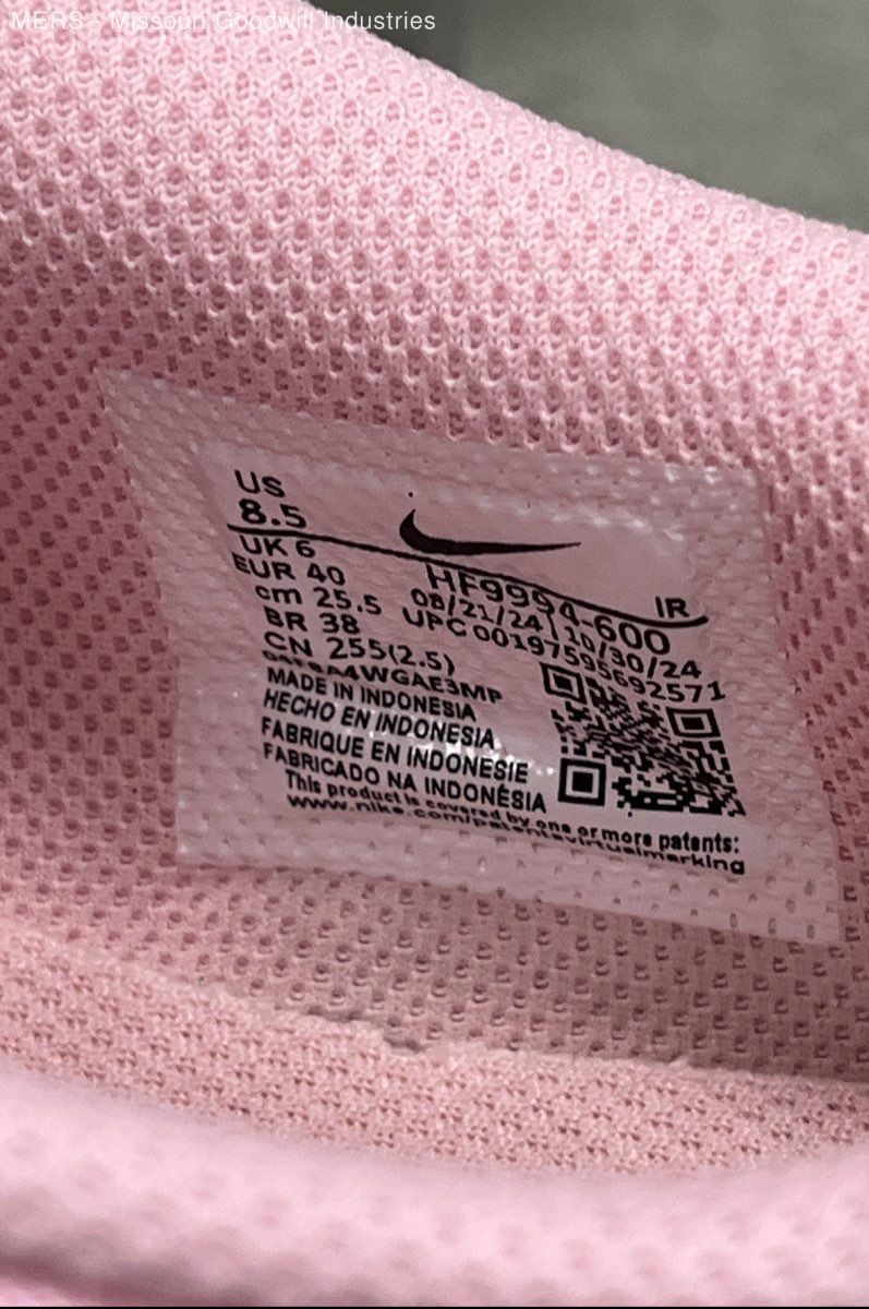 Nike Cortez Pink Red Mauve Nylon Suede Women’s Sneakers Size 8.5