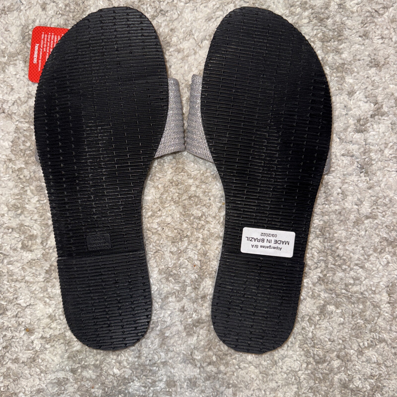 Havaianas Ice Gray Women’s Flip Flops Size USA 9/10 NEW Slides Silver