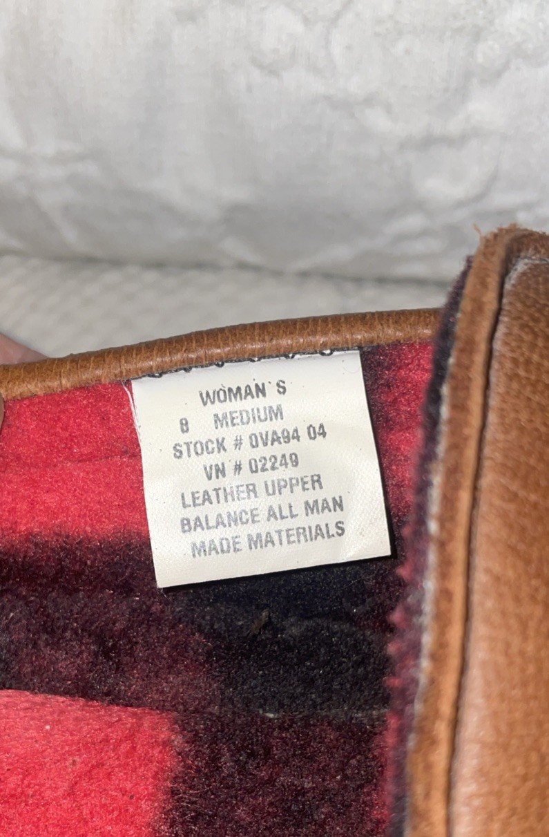 LL Bean Women’s Slippers 8M Brown Leather Buffalo Plaid Fleece Lined Slip On