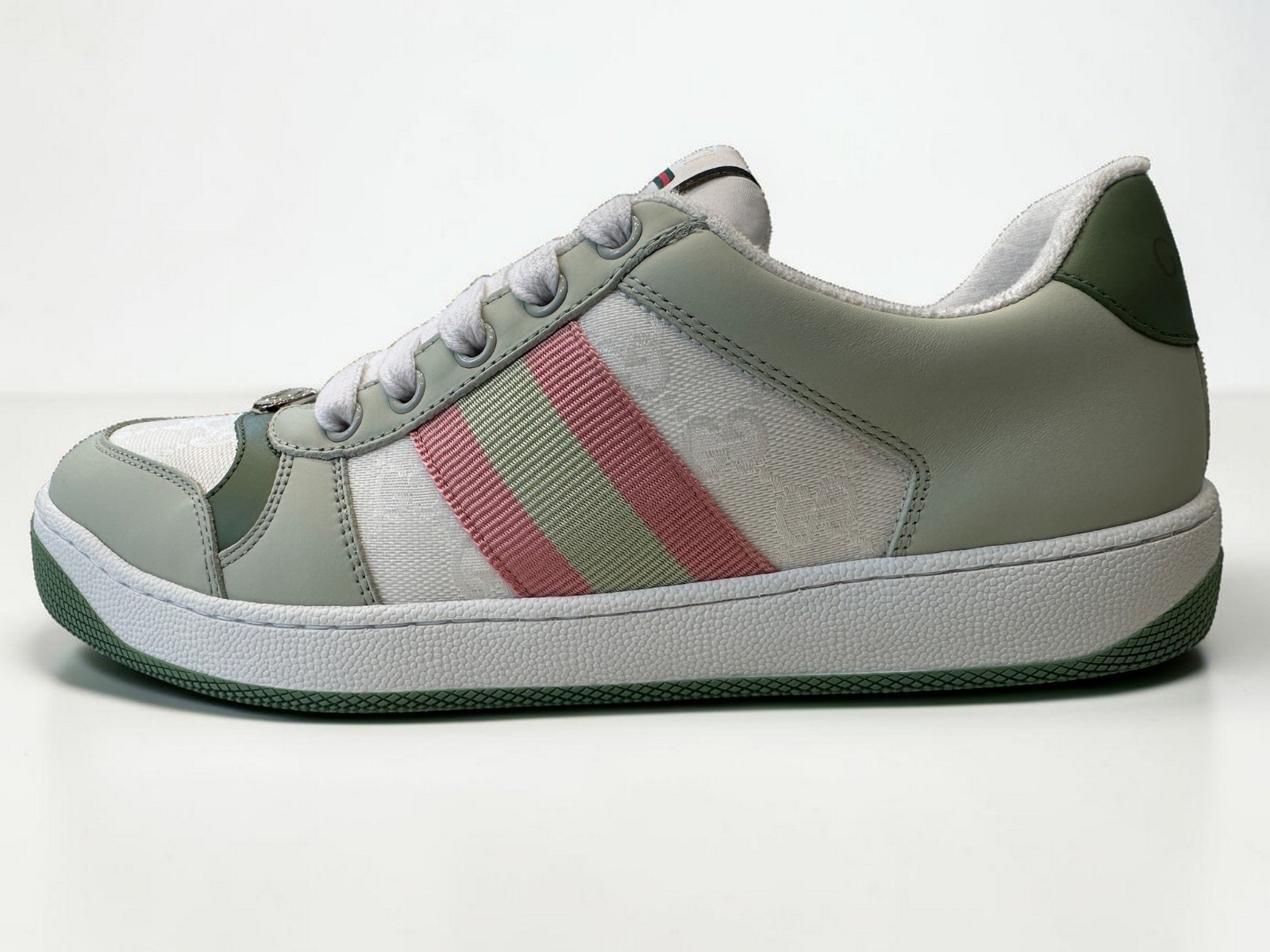 NIB Gucci Screener GG Canvas Leather Green White Sneakers EU38 US8 Authentic