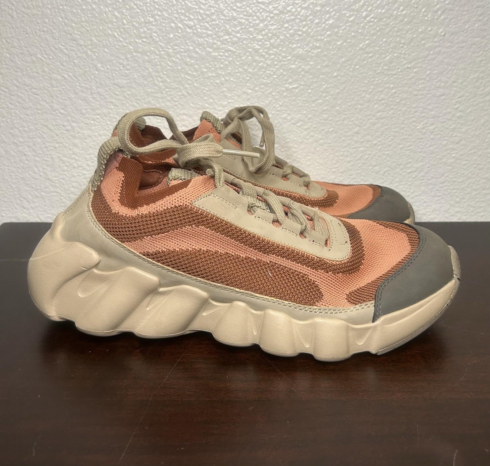 Zara Chunky Sneakers Women’s Size 41 US 10 Orange Beige Knit Fashion Trainer