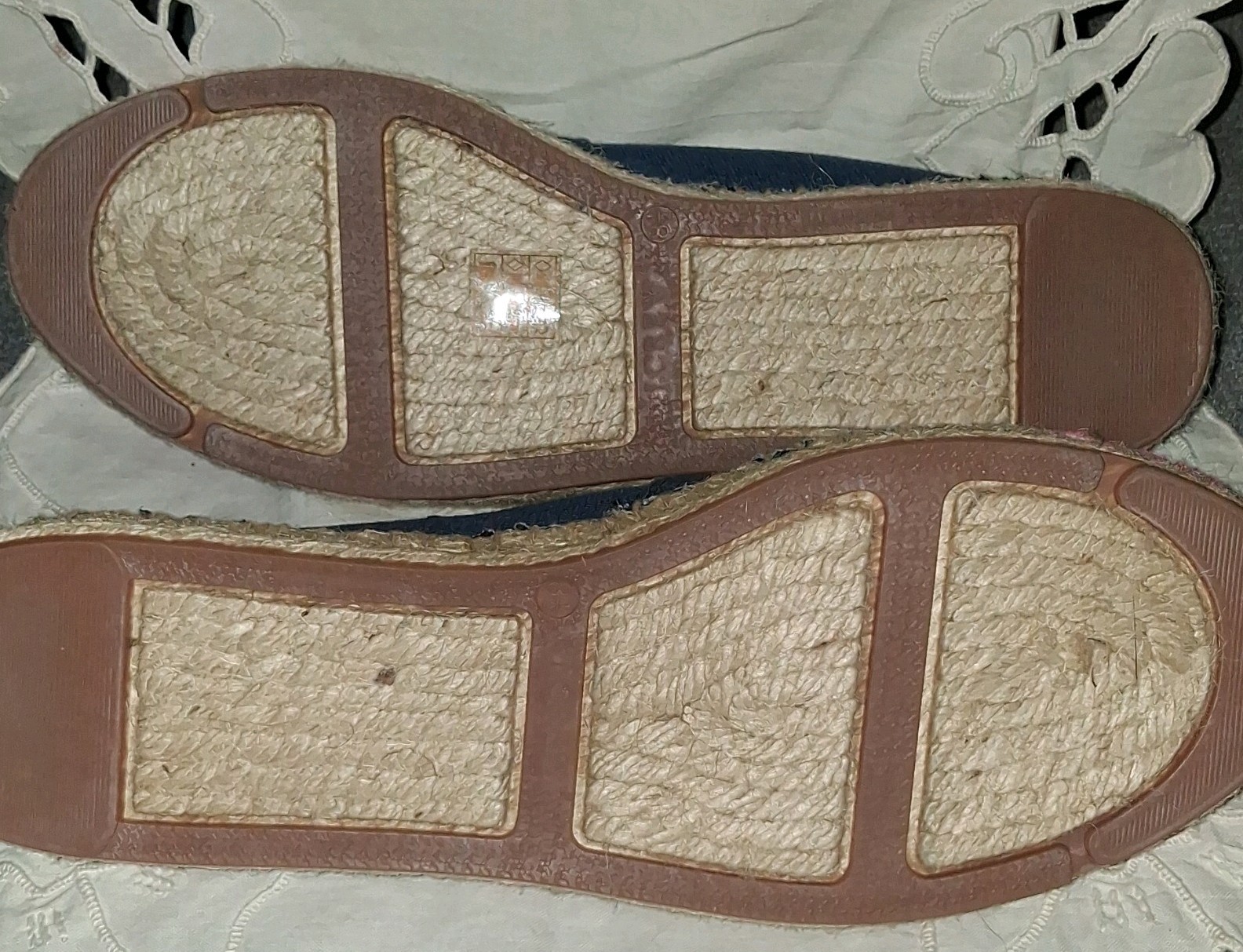 J. Crew Blue Pink Canvas Slip On Espadrilles Jute Sole Shoes Women’s Size 8.5