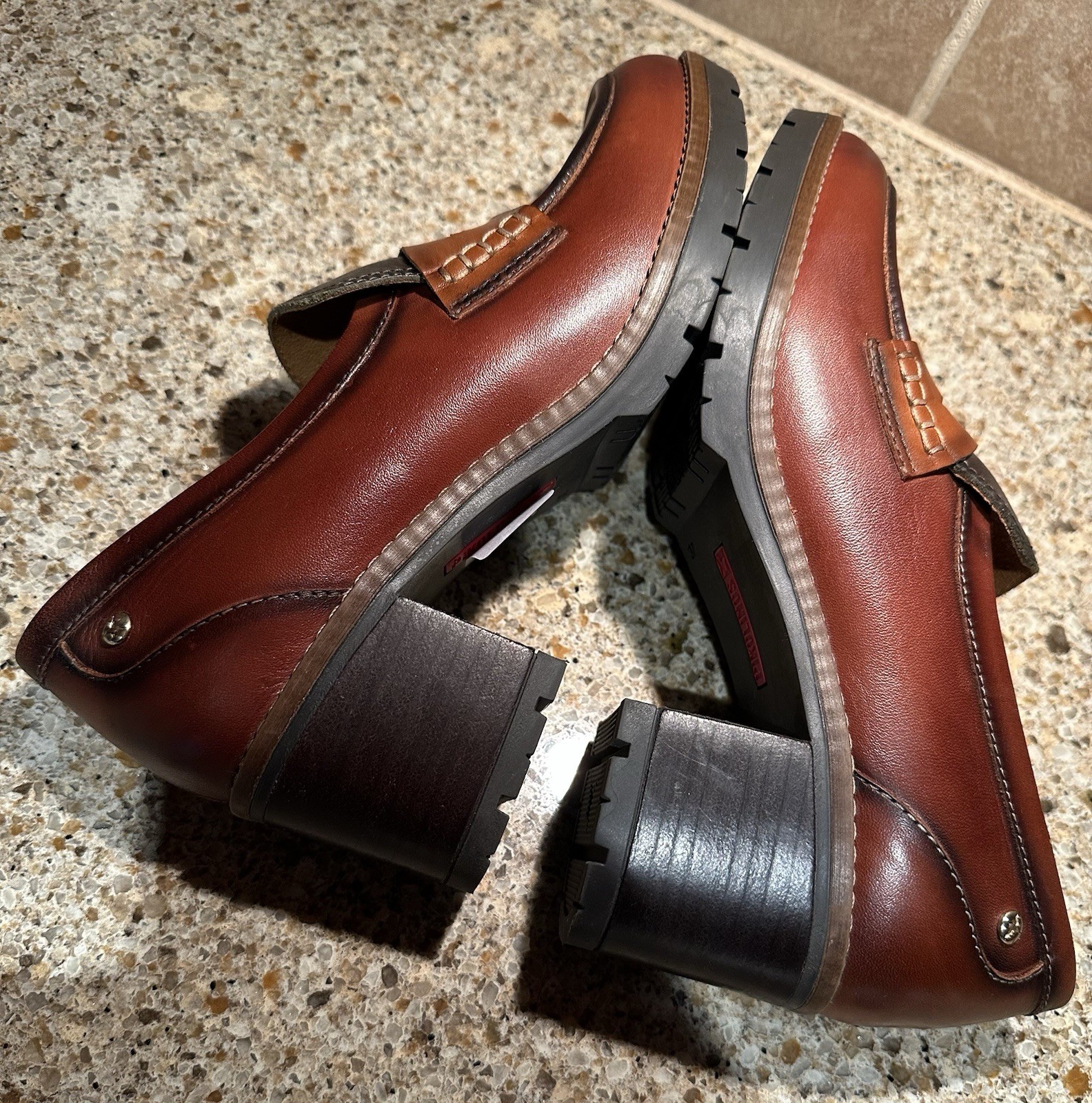 New PIKOLINOS ‘Llanes’ Women’s Mixed Loafers with Heel Cognac – EU37 (US 6-6.5)