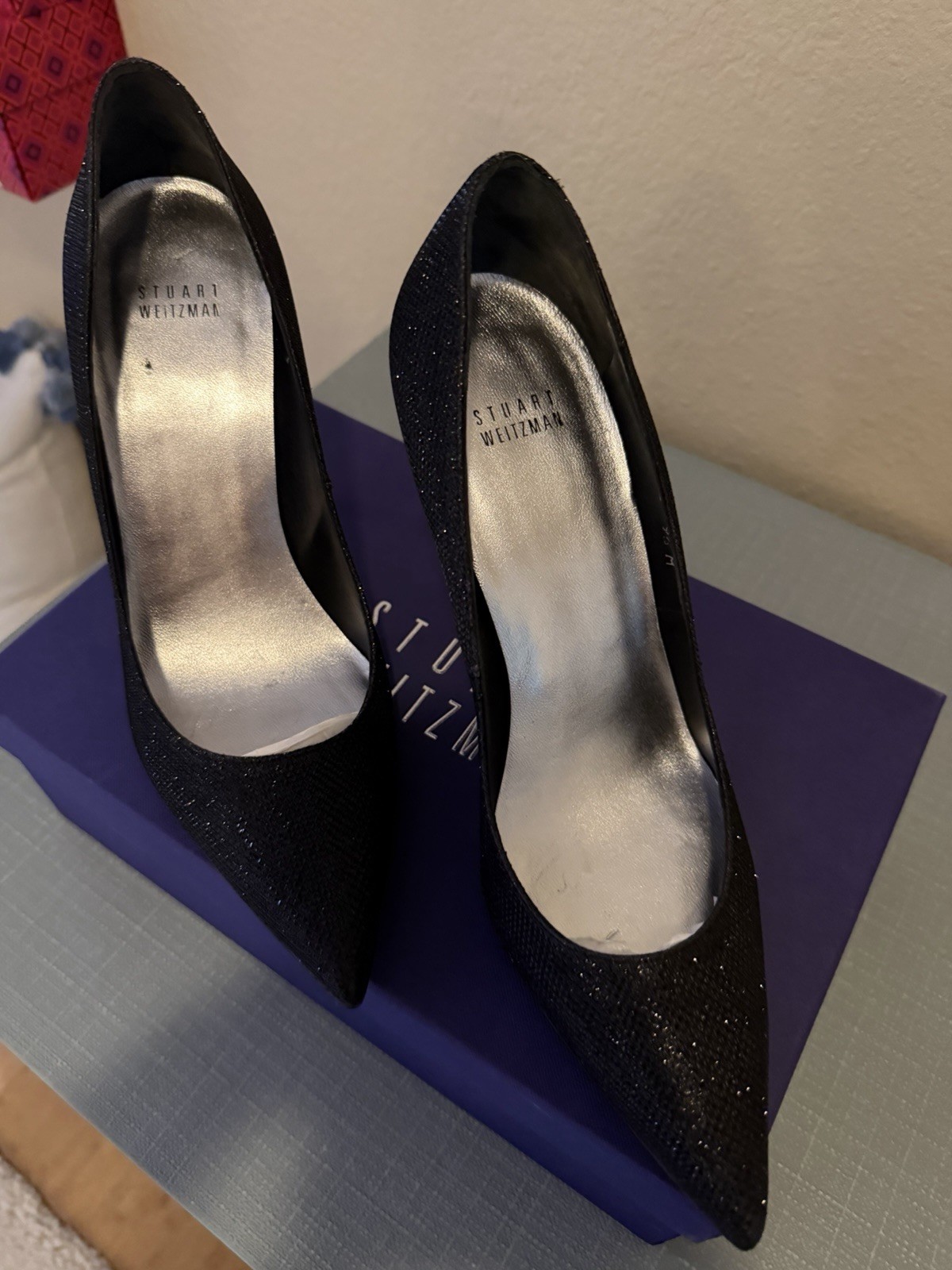 NEW Stuart Weitzman