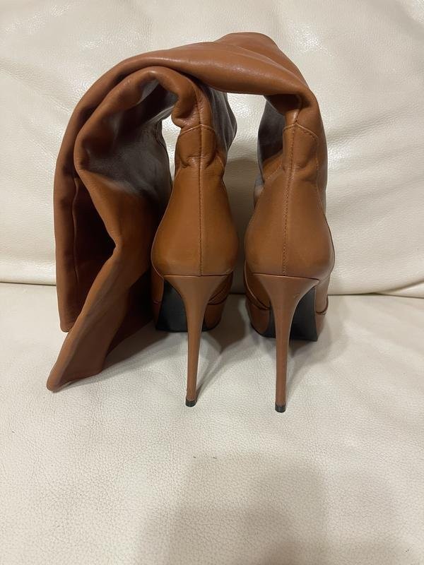 Women Luciano Carvari boots brown leather 40