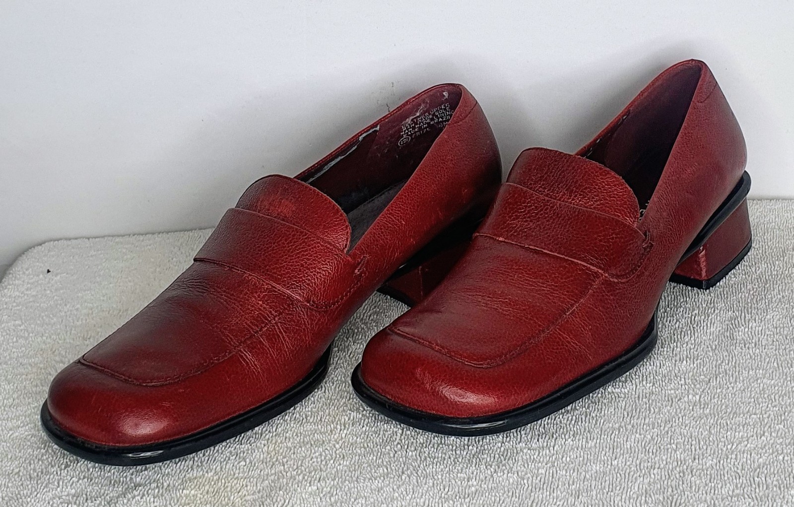Nine West Penny Loafers Womens 8M Red Leather Block Heel Square Toe Classic VTG