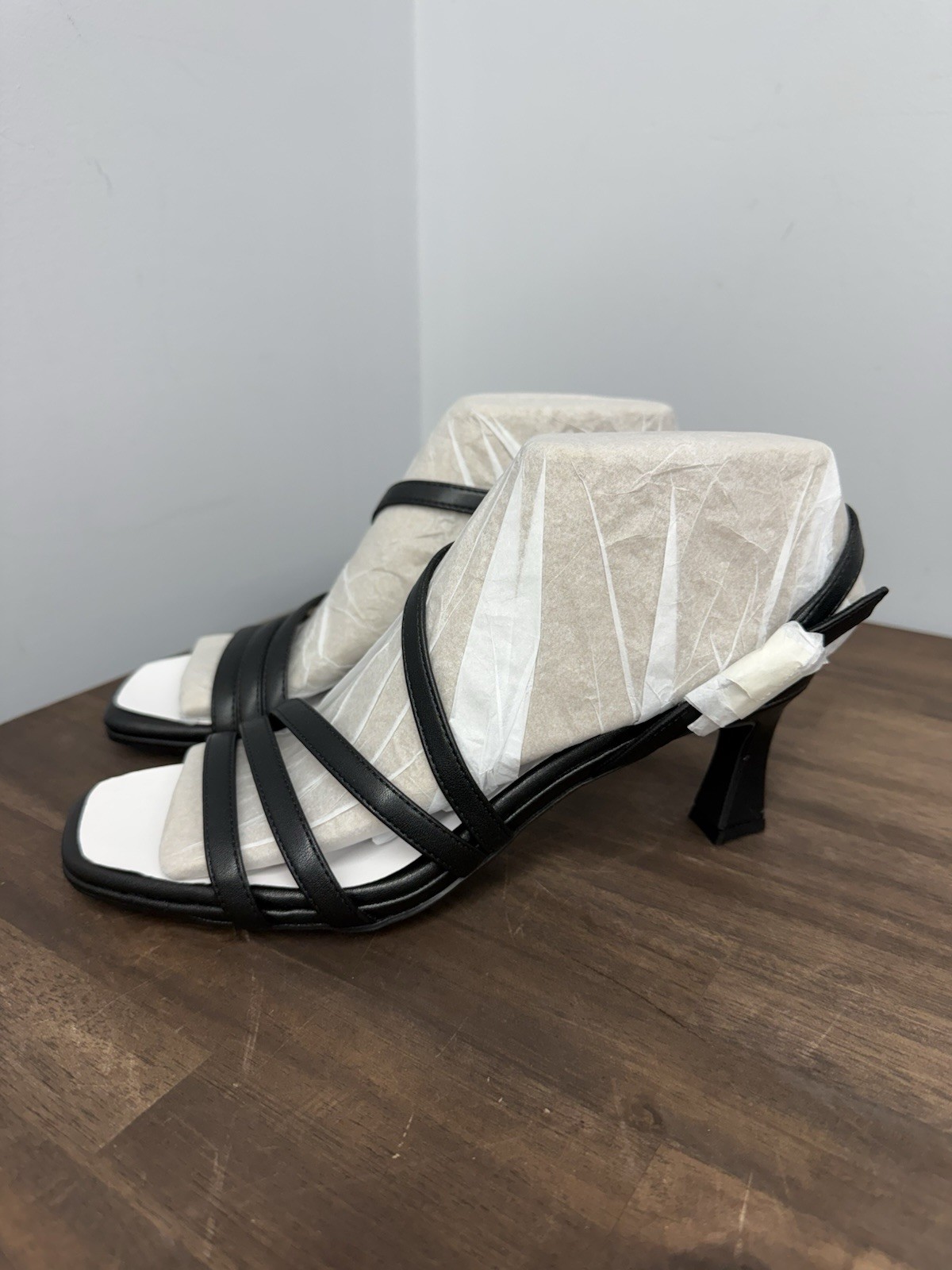 Naturalizer Galaxy Strappy Dress Heels In Black