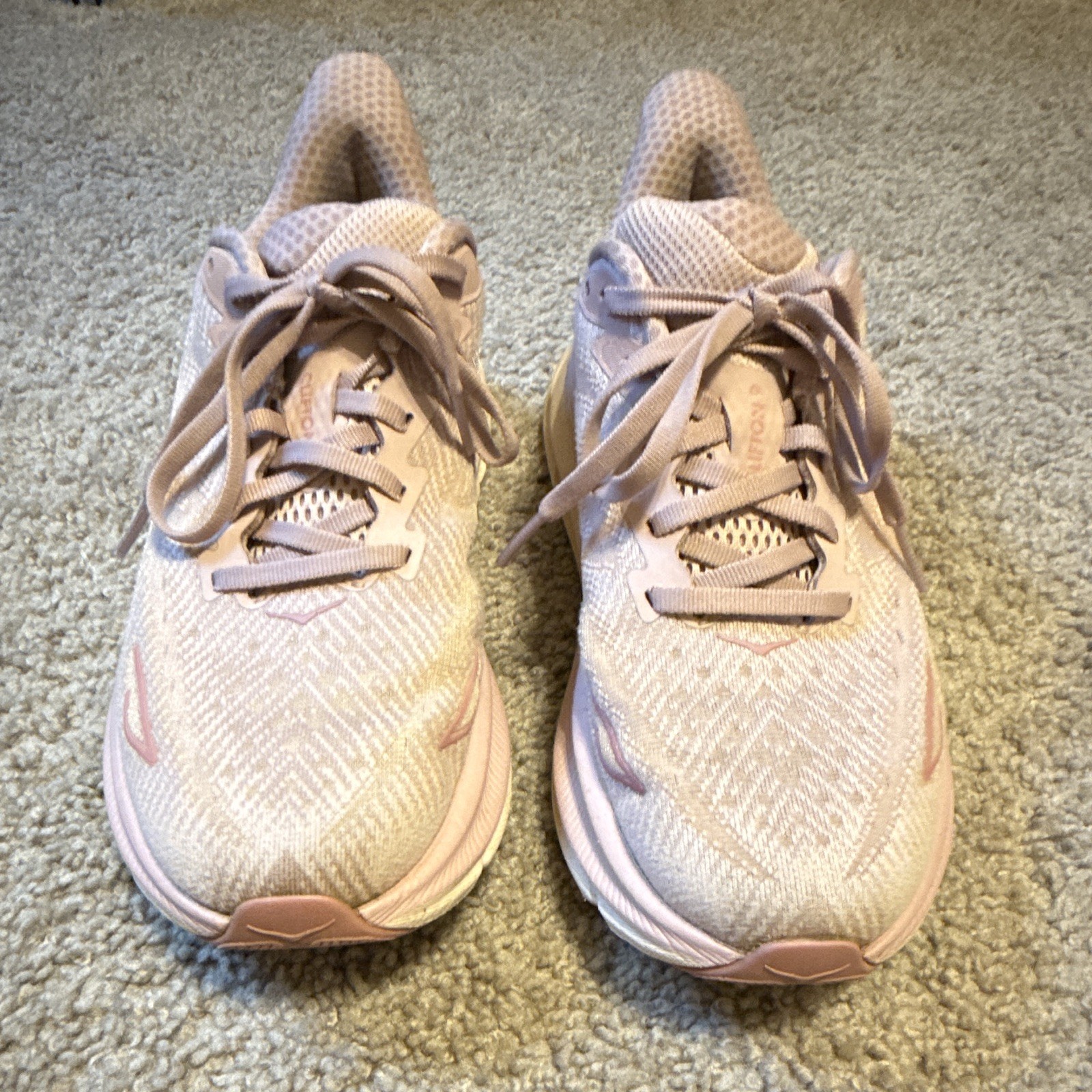 HOKA ONE ONE Clifton 9 Women’s Low Top Mesh Lace-Up Running Sneakers Pink