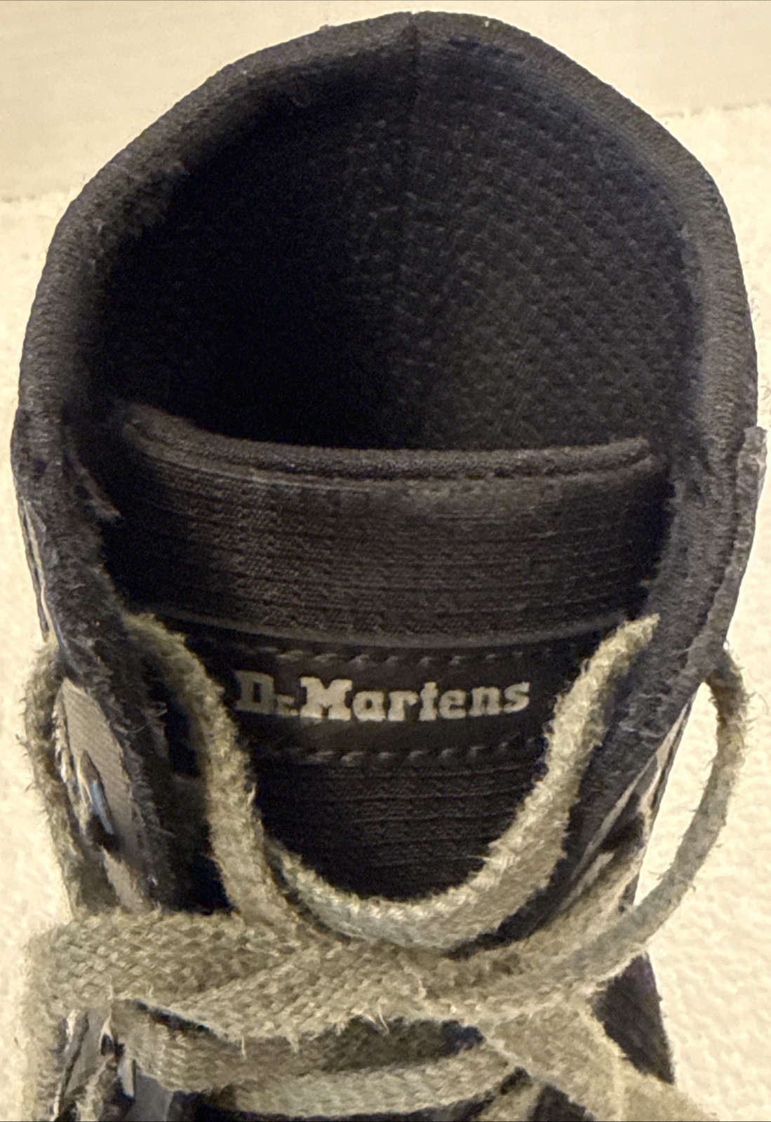 Dr. Martens Combs II 8 Eye Utility Lightweight Black Combat Boots Size M 9/W 10
