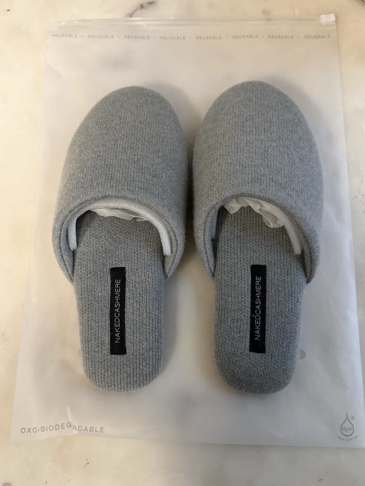 Naked Cashmere MULE SLIPPER 100% Cashmere Sz Small BLUE/LAKE NEW