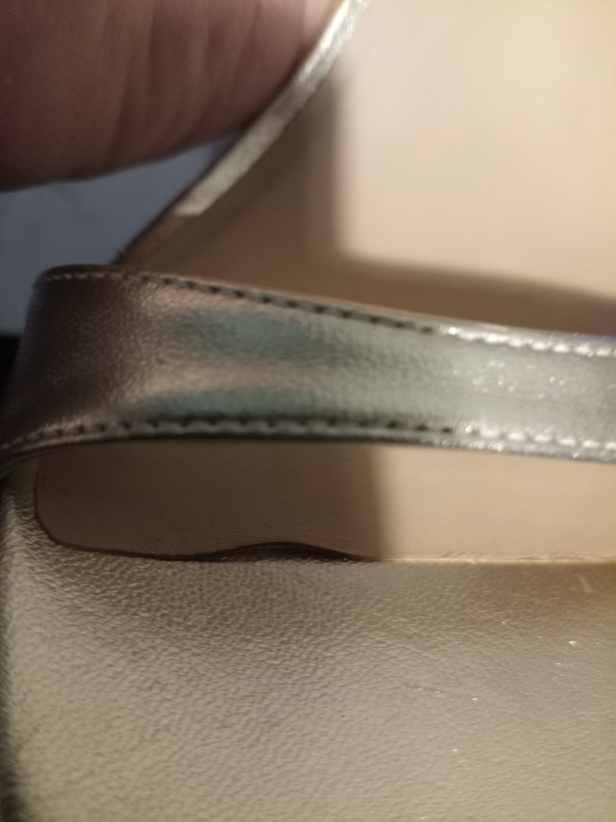 Stuart Weitzman Gold Leather Strappy Open Toe Ankle Strap Buckle Heel 8B