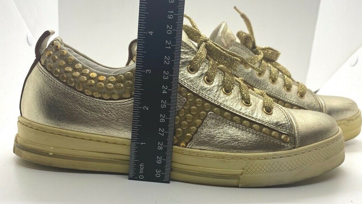 Just Cavalli Womens Gold Metallic Sneakers Sz US 7.5 Preowned