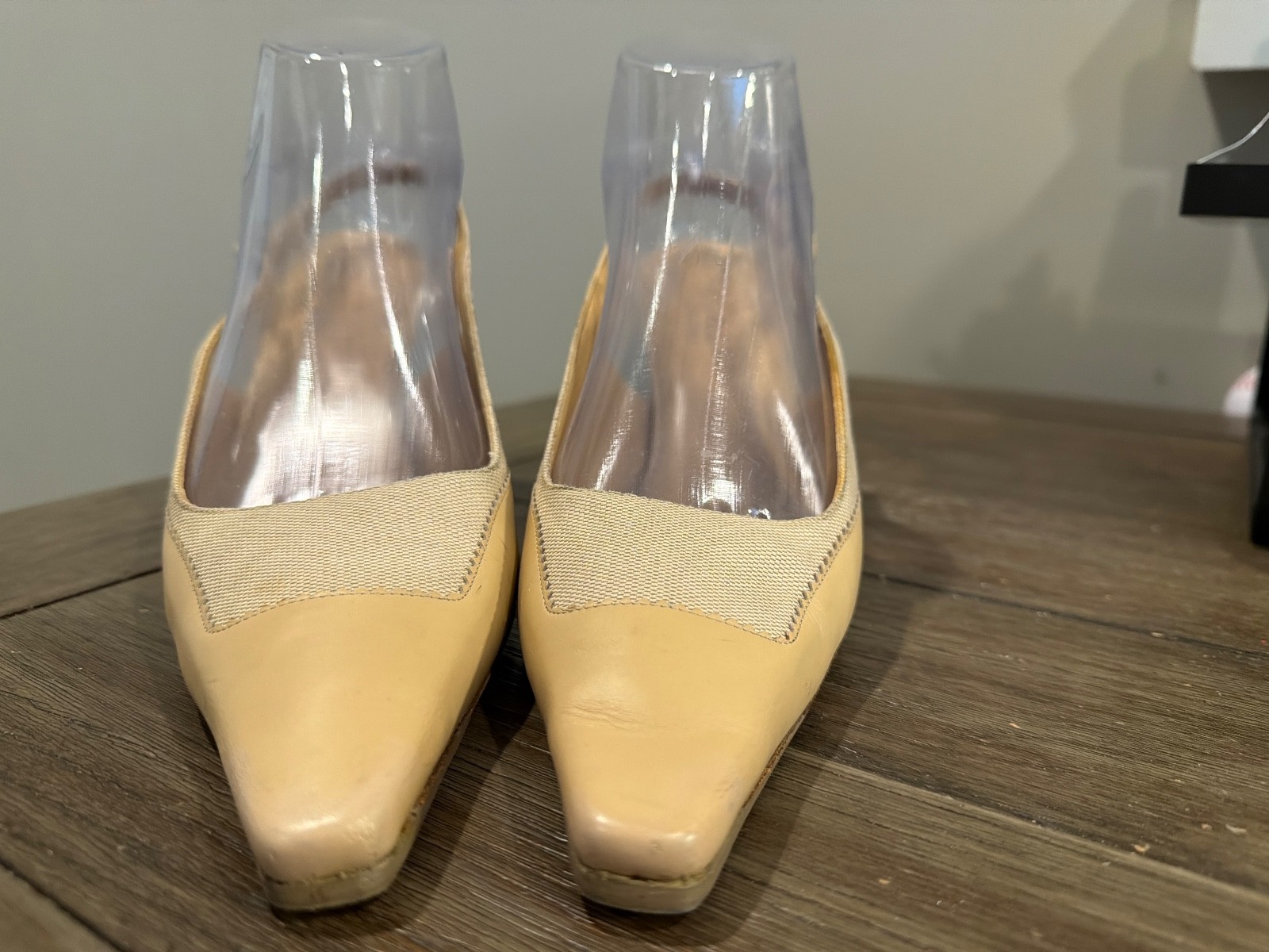 GUCCI Vintage Beige Leather Canvas Sling Back Heels Pumps Women’s 8 B