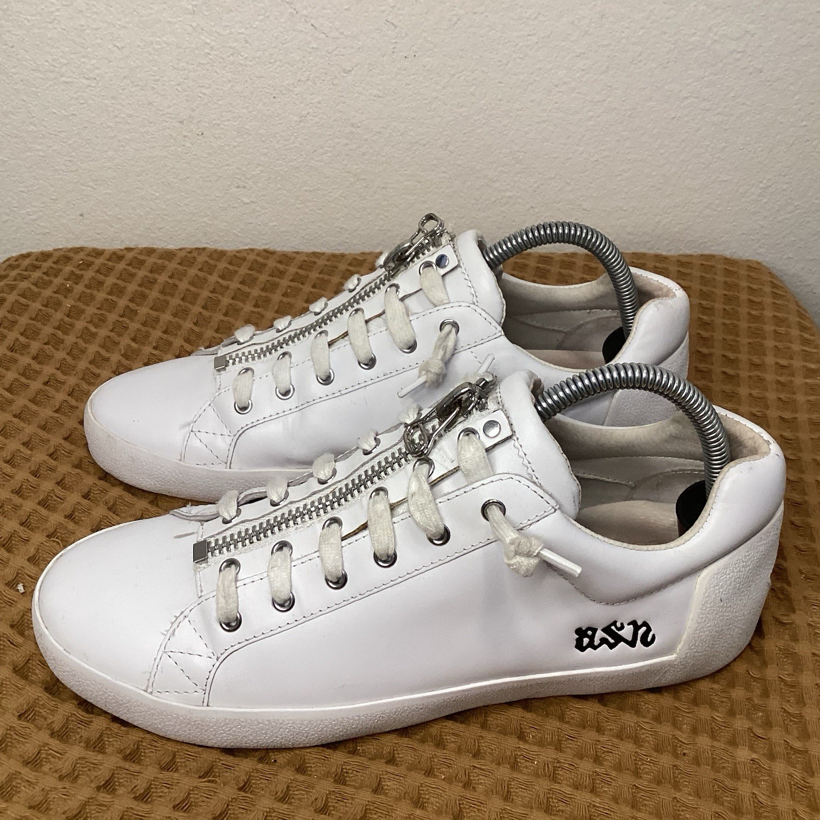 Ash NIRVANA Women’s Zip Details Sneakers EU 40 US 9 White Leather