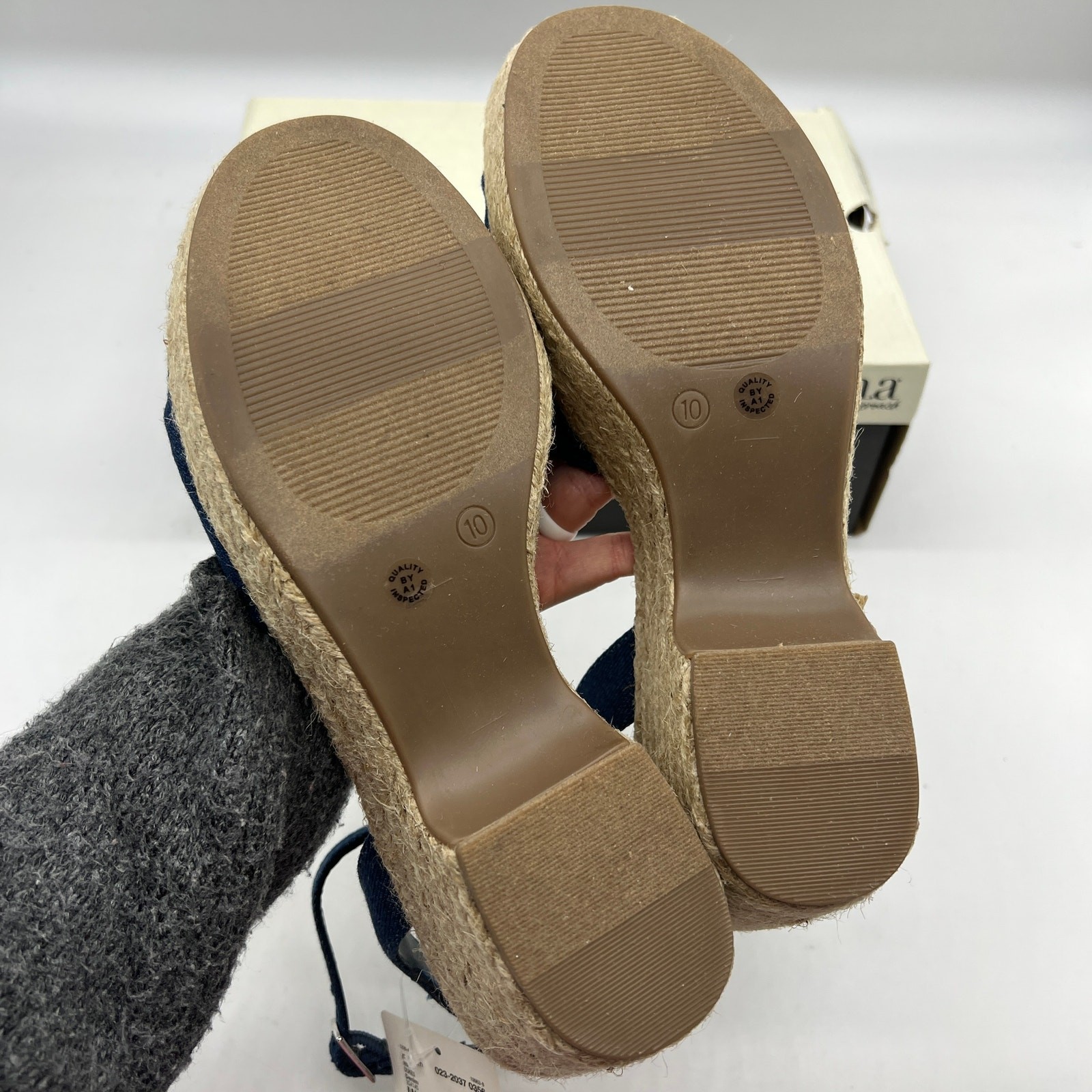 a.n.a Womens Dukes Heeled Sandals Denim Blue Size 10M