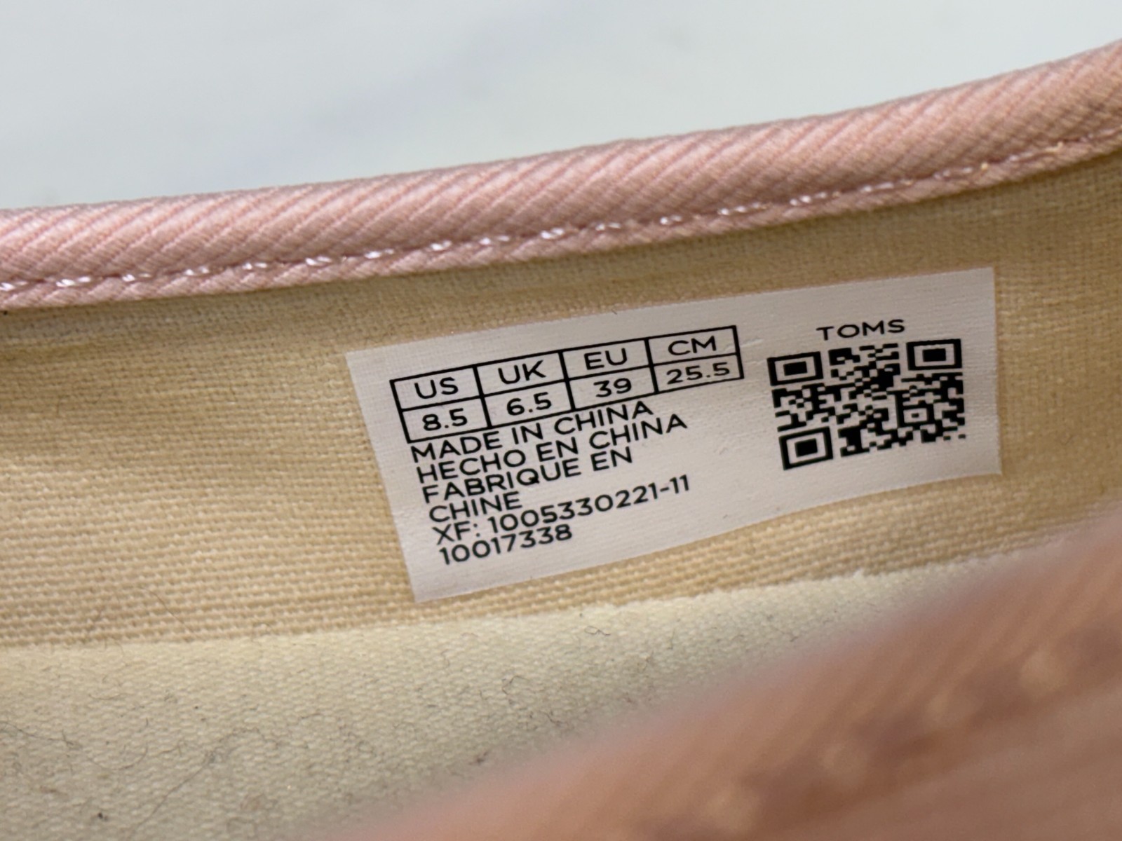 Toms Shoes Women’s 8.5 Slip On Grosgrain Bow Pink Casual Comfort Round Toe