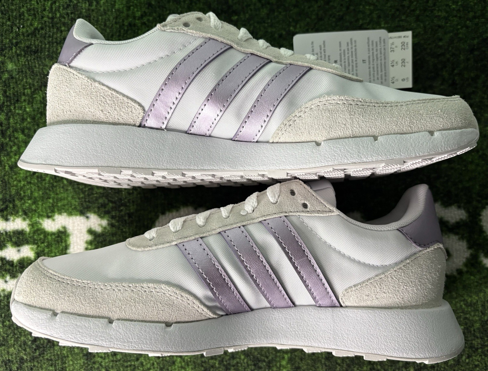 US Women’s 6/Youth 5 – Adidas Run 60s 2.0 “Chalk Silver Metallic” GX1713
