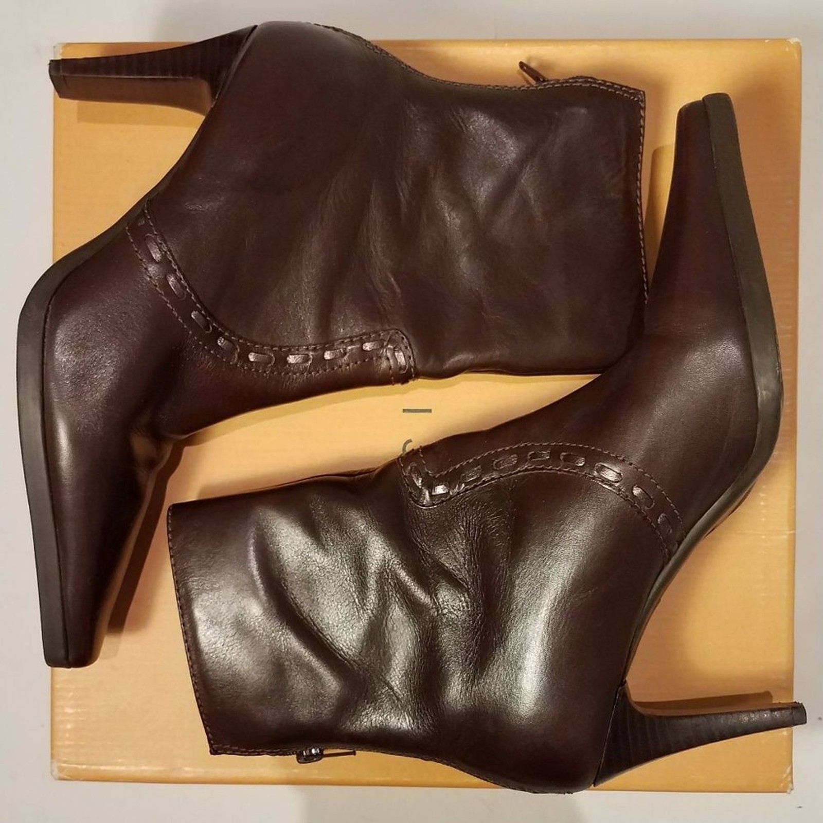 Unisa Leather Ankle Boots