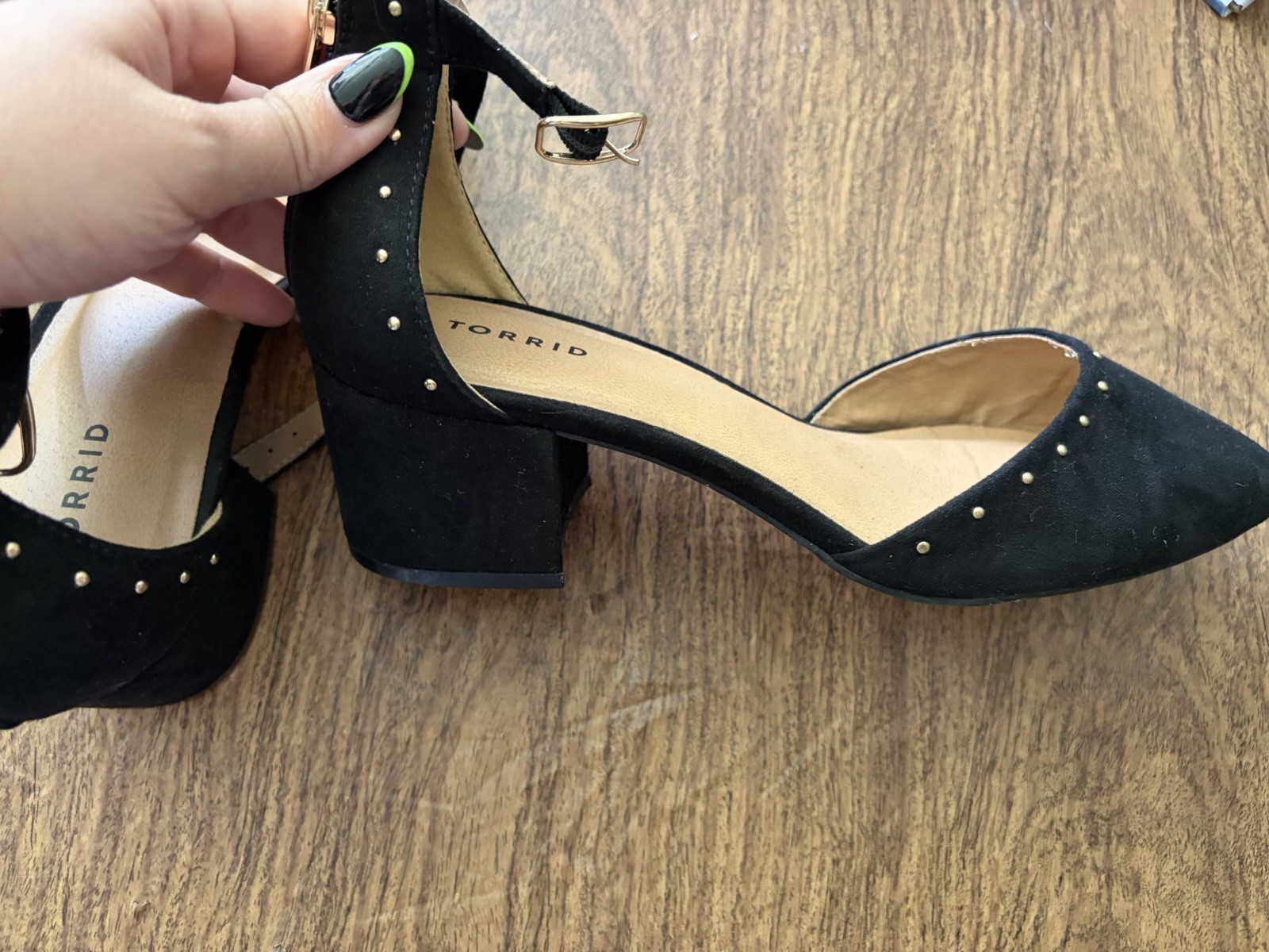 Torrid Black DORSAY STUDS Size 8.5 Chunk Heel EUC