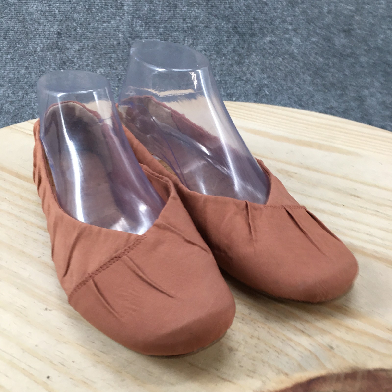 Korks Shoes Womens 7.5 M Ballet Flats Orange Fabric Slip On Fabric Comfort