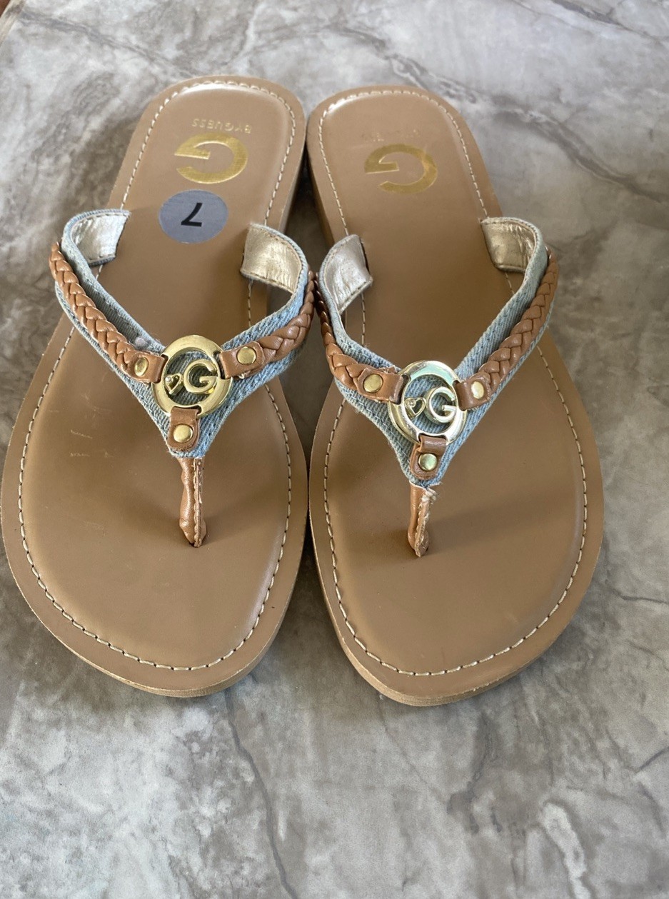 Guess Brown & Gray with Gold G Thongs Sandal Flip-Flop Women Size 7 Summer Beach