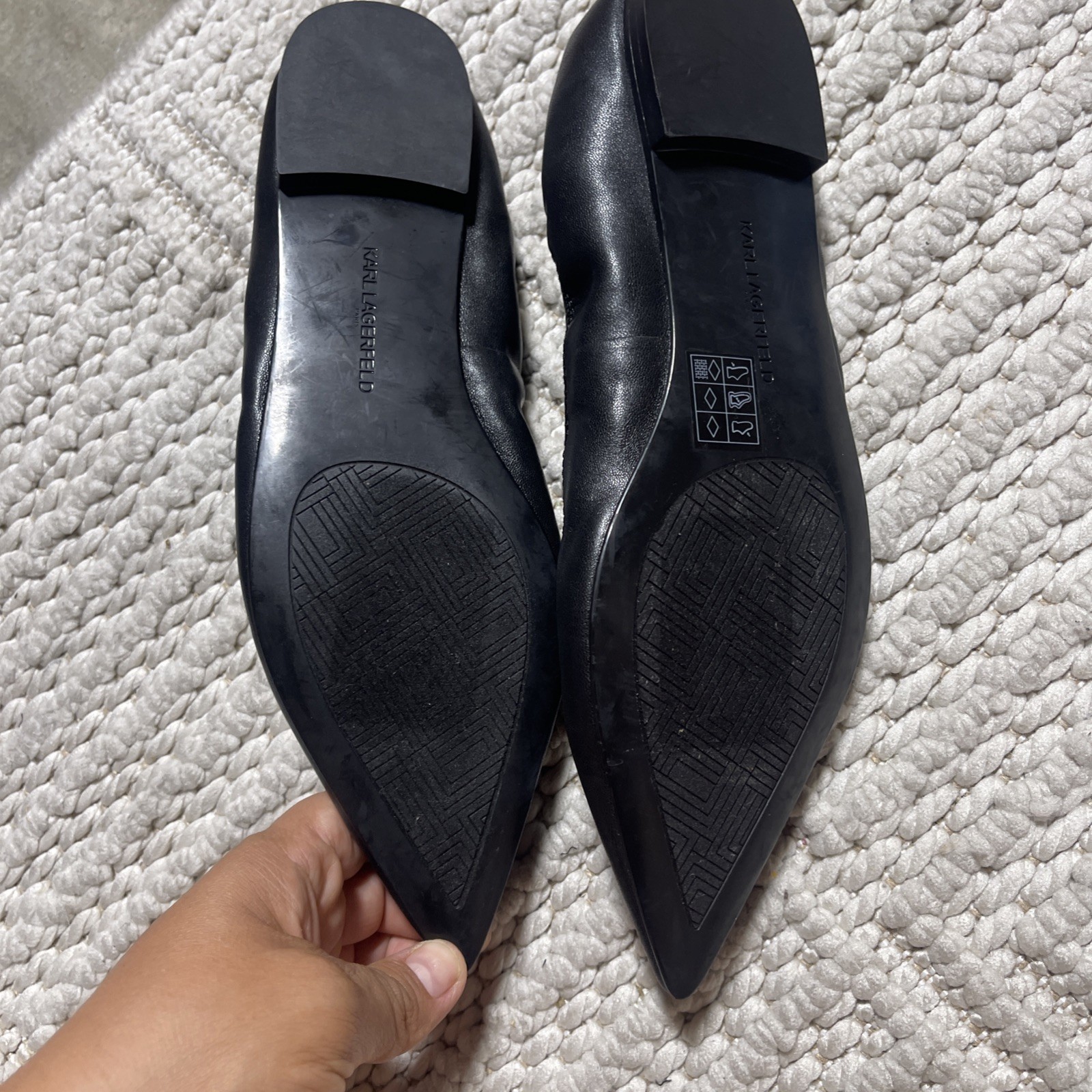 Karl Lagerfeld Paris Vinette Pointed Toe Ballet Flats Black Logo Trim US 8.5