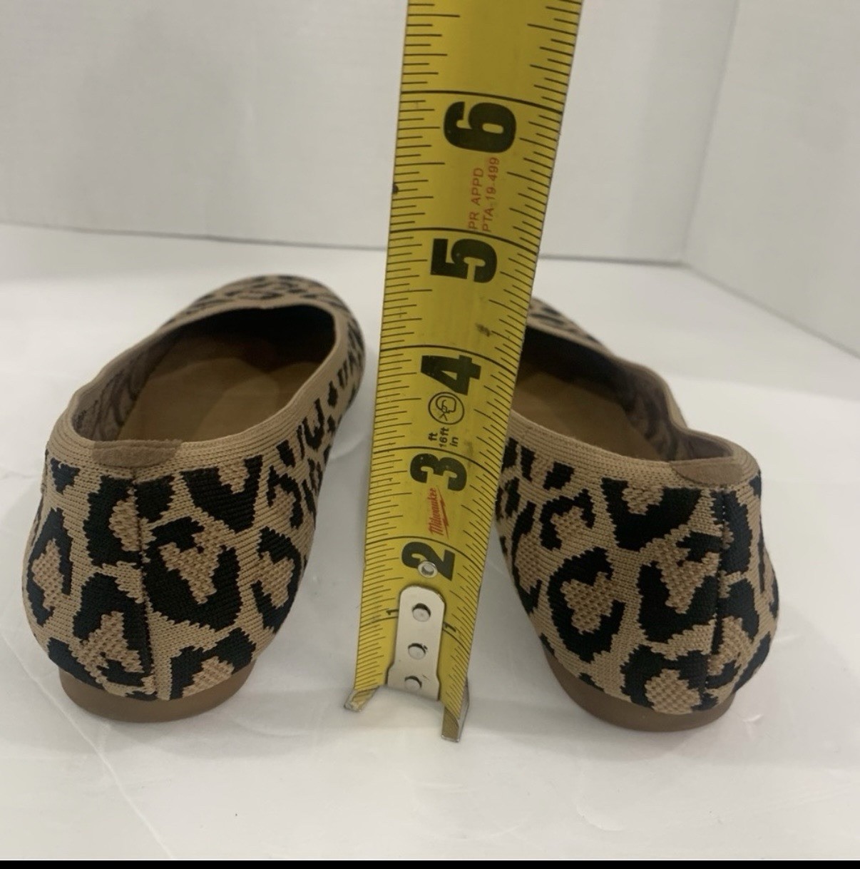 VIVAIA Margot 2.0 Square Toe V-cut Flats Dark Leopard Size 40 US 9 Comfort
