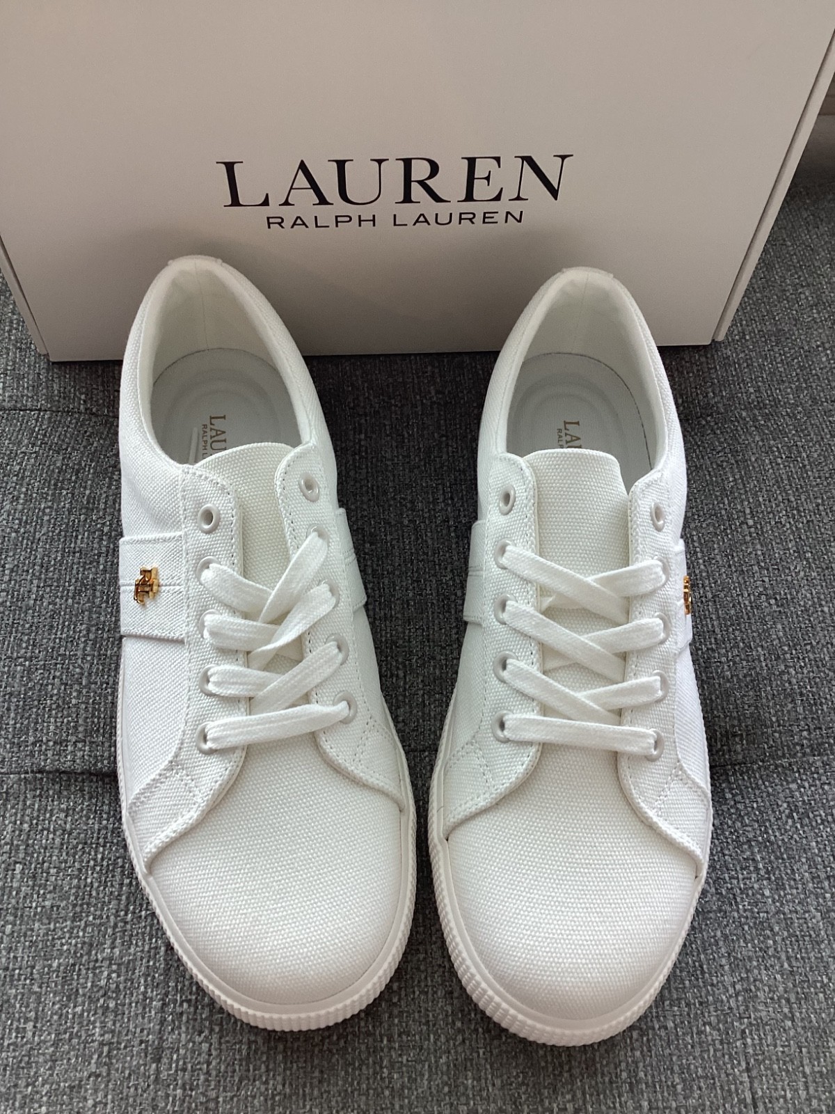 NWT Lauren Ralph Lauren Women’s Janson II Lace-Up Sneakers, size 9.5