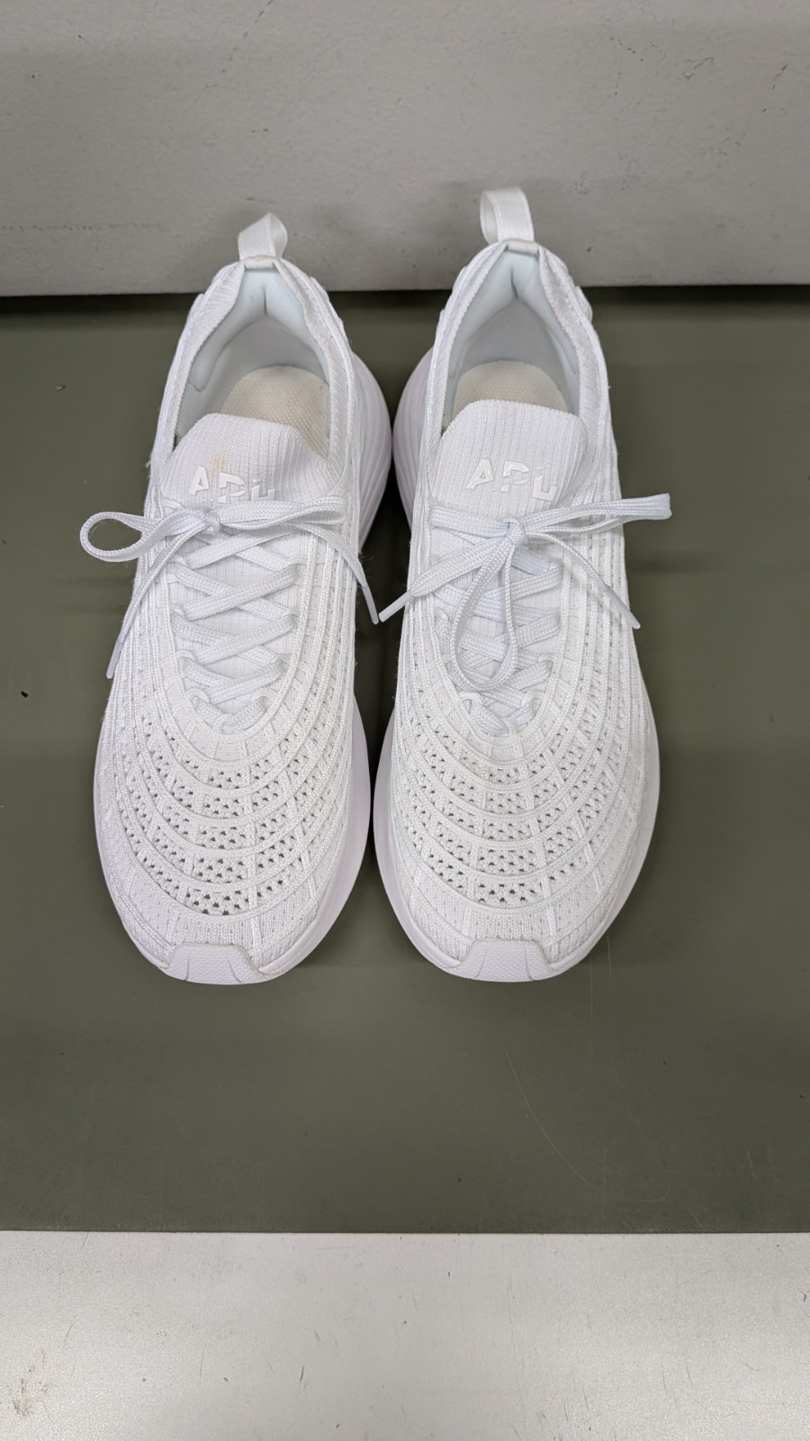 APL TechLoom Zipline W White Knit Lace-Up Low Top Athletic Sneakers Women